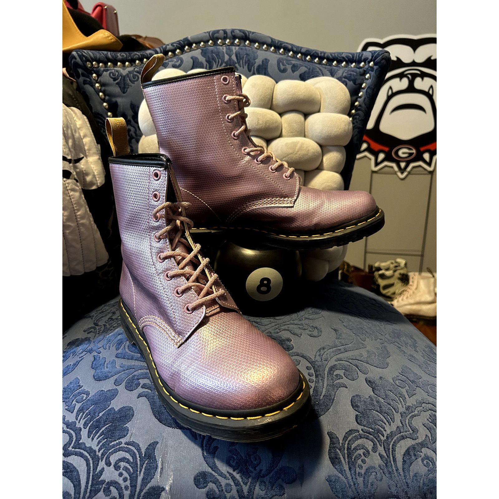 Dr. Martens Dr Martens Vegan 1460 Metallic Lavendar Emboss size 11/EU 43 Size US 11 / IT 41 - 1 Thumbnail