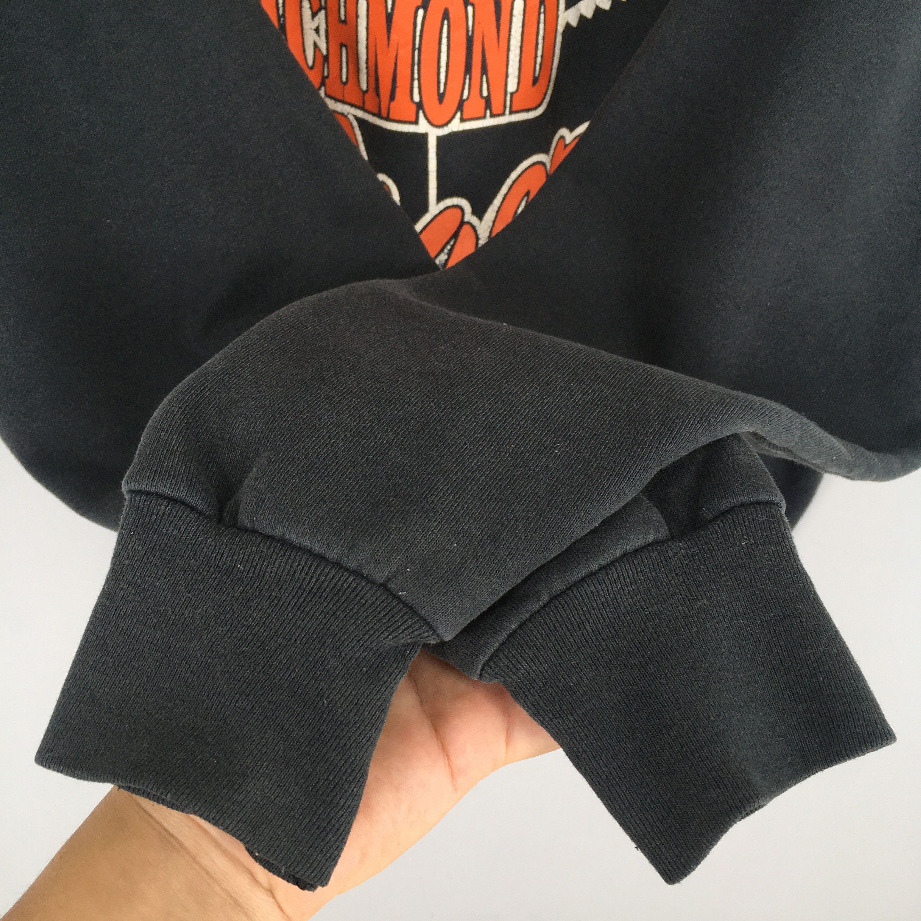 Fruit Of The Loom Vintage New Richmond Tigers High School Sweater XLarge Size US XL / EU 56 / 4 - 4 Thumbnail