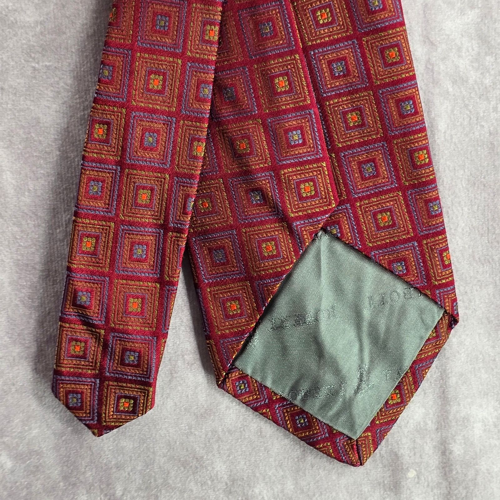Robert Talbott Robert Talbott Red Geometric Hand Sewn Silk Men's Neck Tie Size 30 - 7 Thumbnail