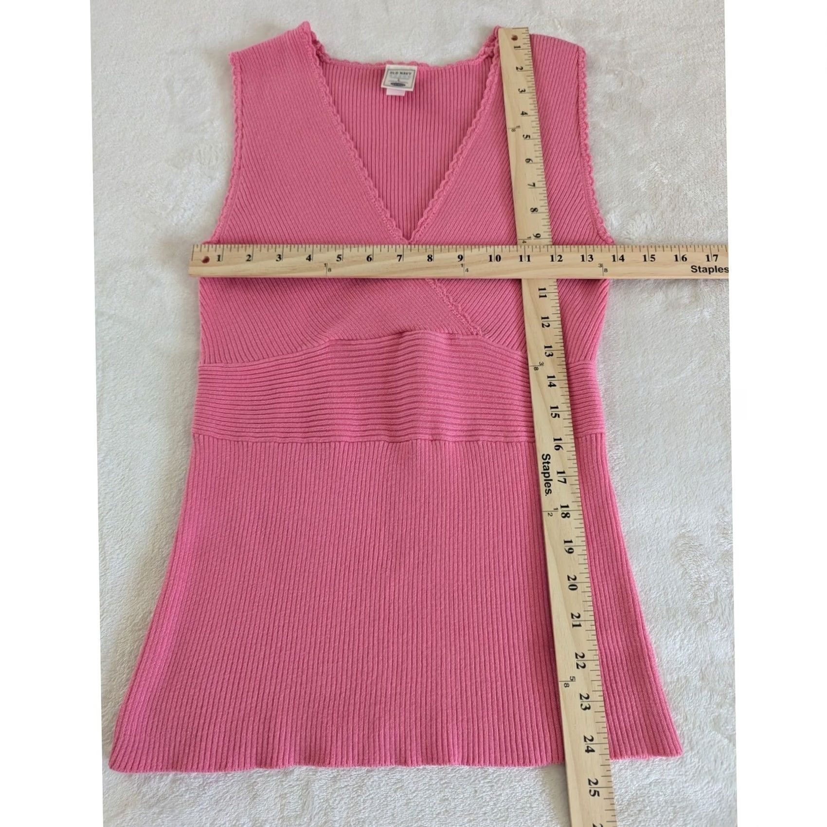 Old Navy Old Navy Pink Tank Women L V-Neck Sleeveless Ribbed Surplice Knit Casual Modern Feminine Shirt Top Size L / US 10 / IT 46 - 3 Thumbnail