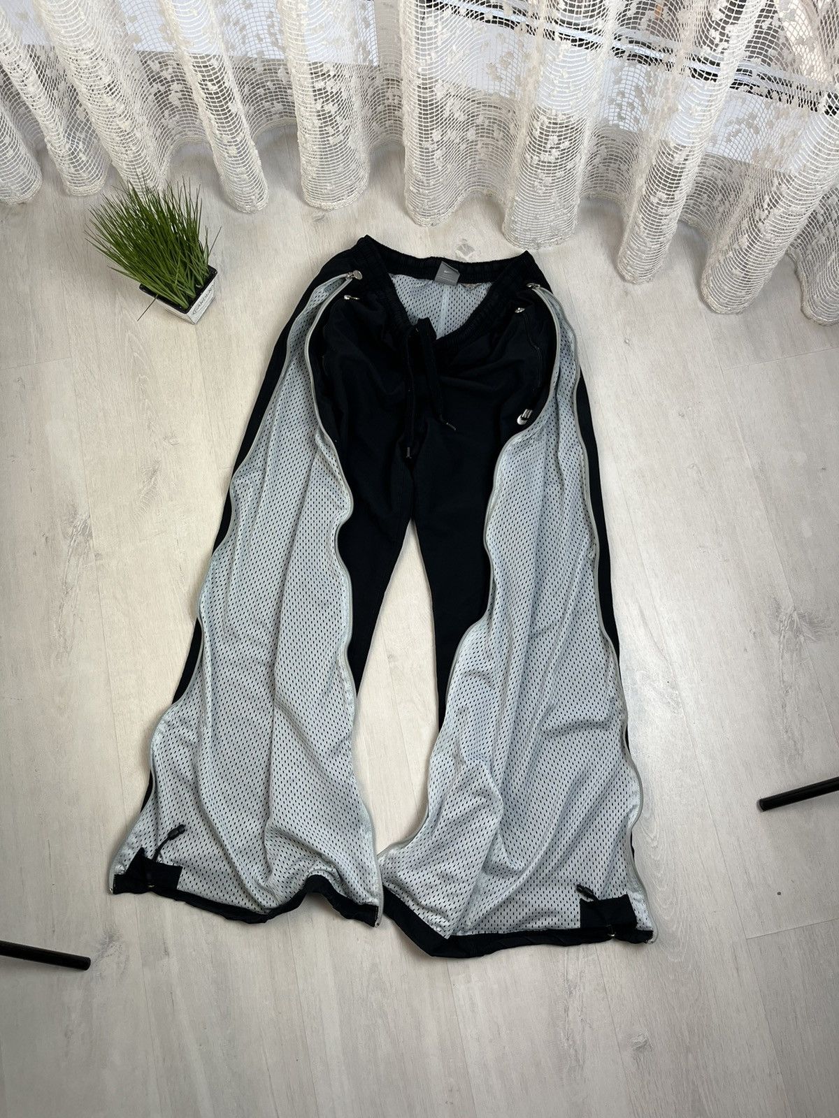 QWEEK Gorpcore Streetwear Brown Track Pants Women Y2K Vintage Black Cargo Trousers Oversized Reflective Wide Leg Gray Sweatpants