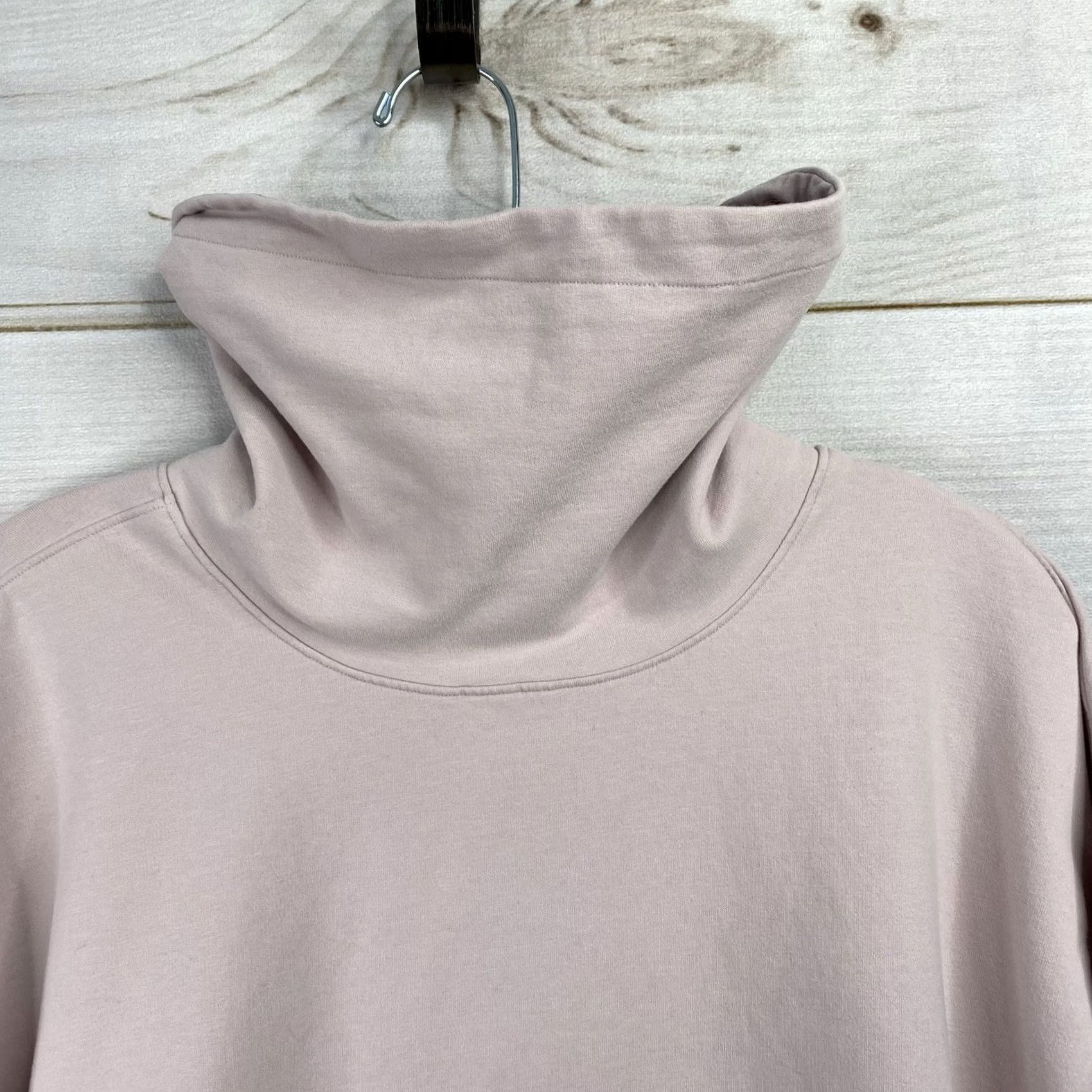 Lululemon VINTAGE Lululemon Stress Less Top Womens 8 Porcelain Pale Pink Funnel Neck Pullover Size M / US 6-8 / IT 42-44 - 4 Thumbnail