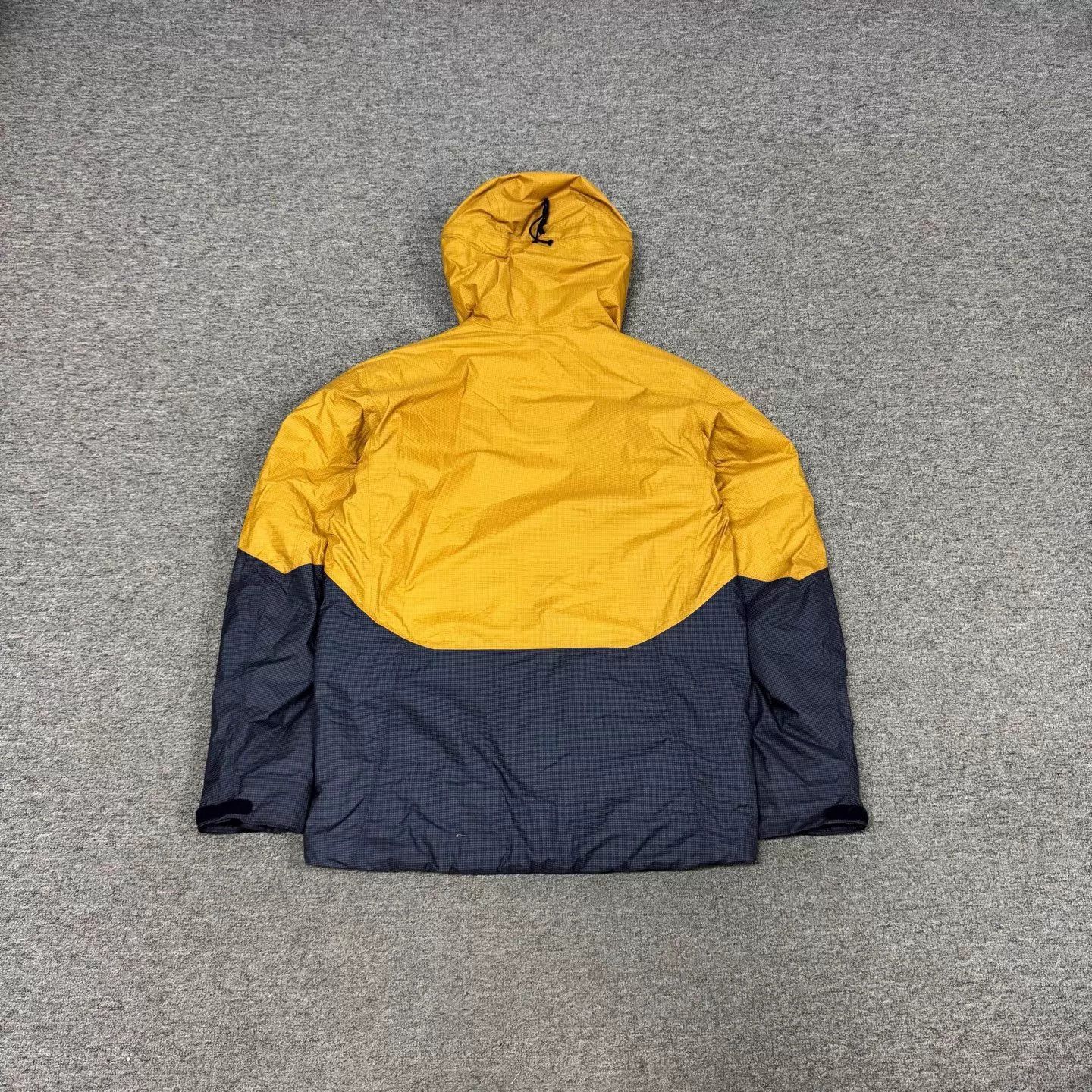 Arc'teryx Arcteryx Rush Insulated Yellow & Blue Colorblock M 99 New Size US M / EU 48-50 / 2 - 2 Thumbnail