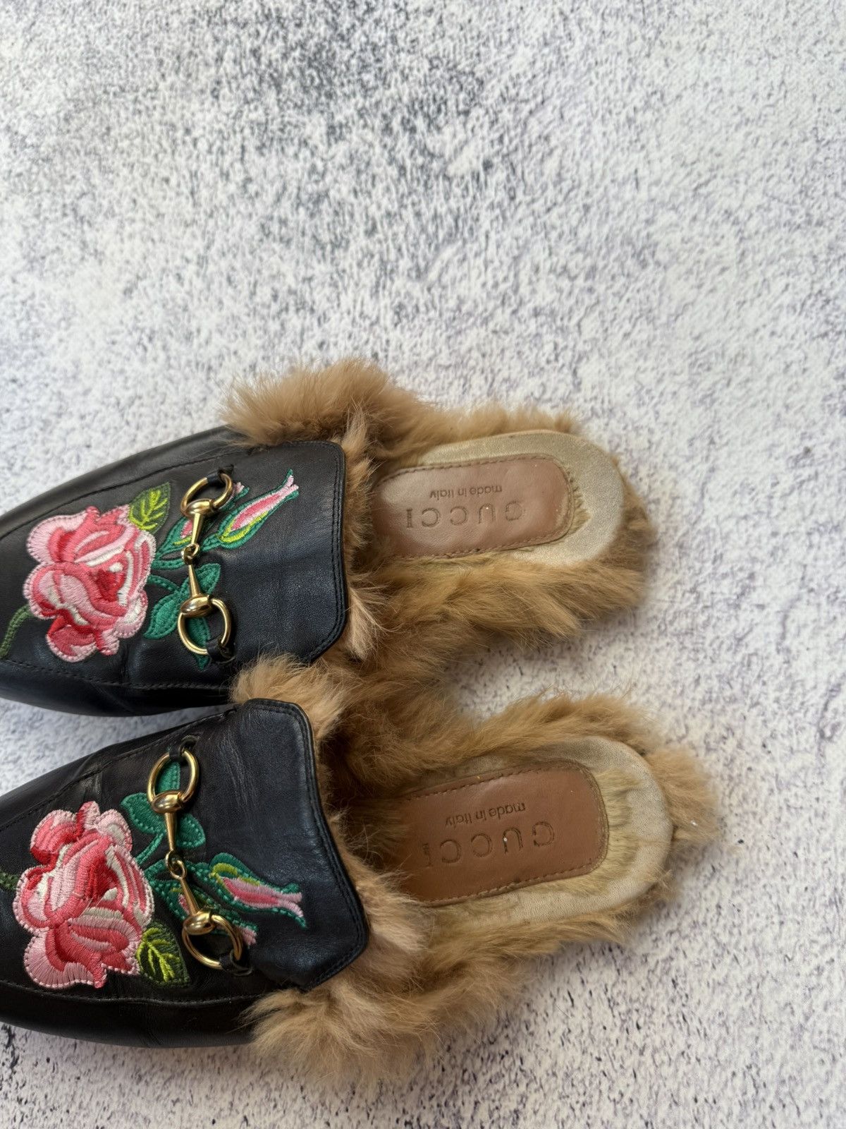 Gucci Gucci Princetown Fur Slippers with Rose Embroidery Size US 5.5 / EU 38 - 5 Thumbnail