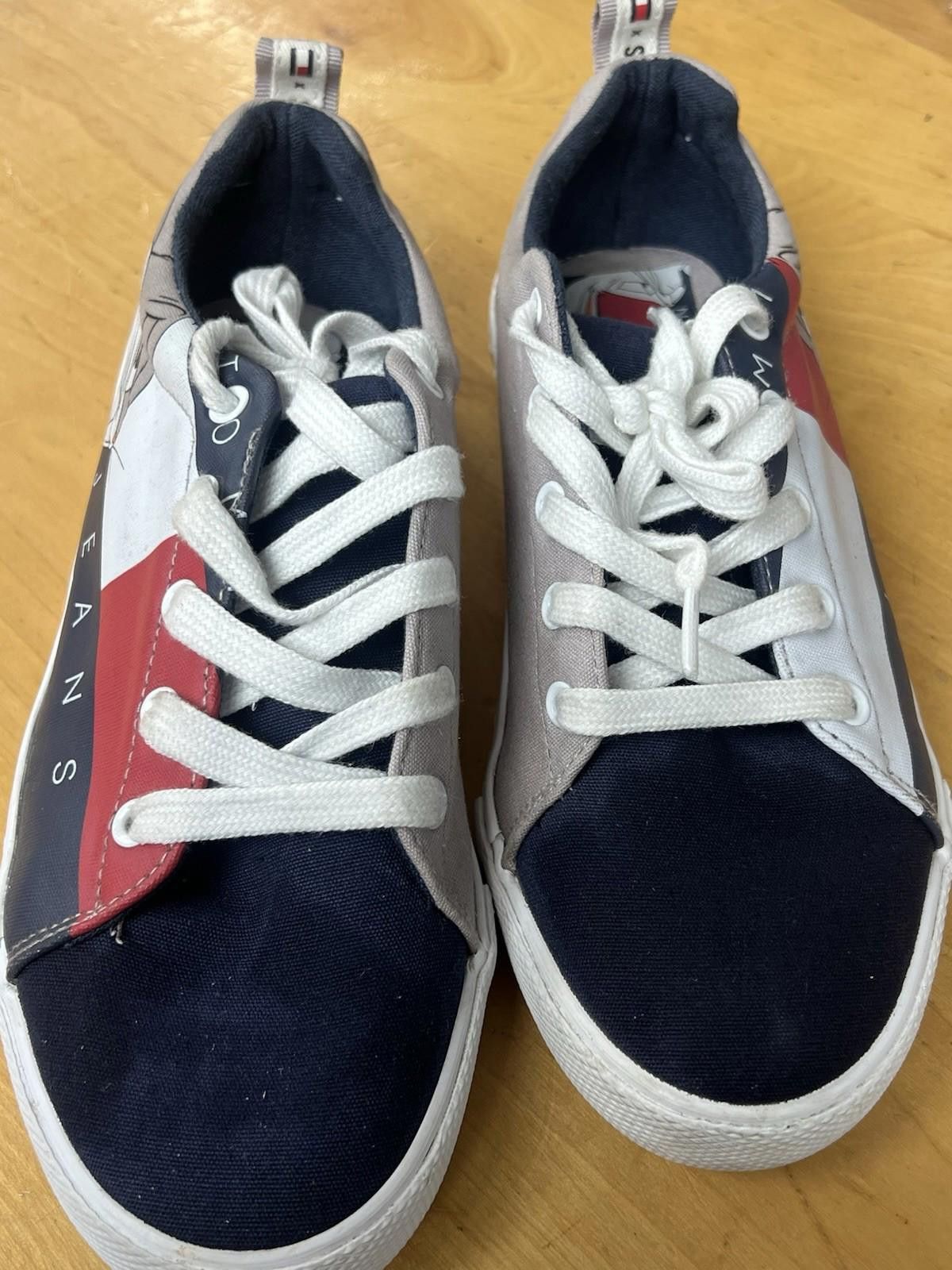 Tommy Hilfiger Tommy Hilfiger A New Legacy Space Jam Gray Blue Shoes 5 Size US 5 / EU 37 - 3 Thumbnail