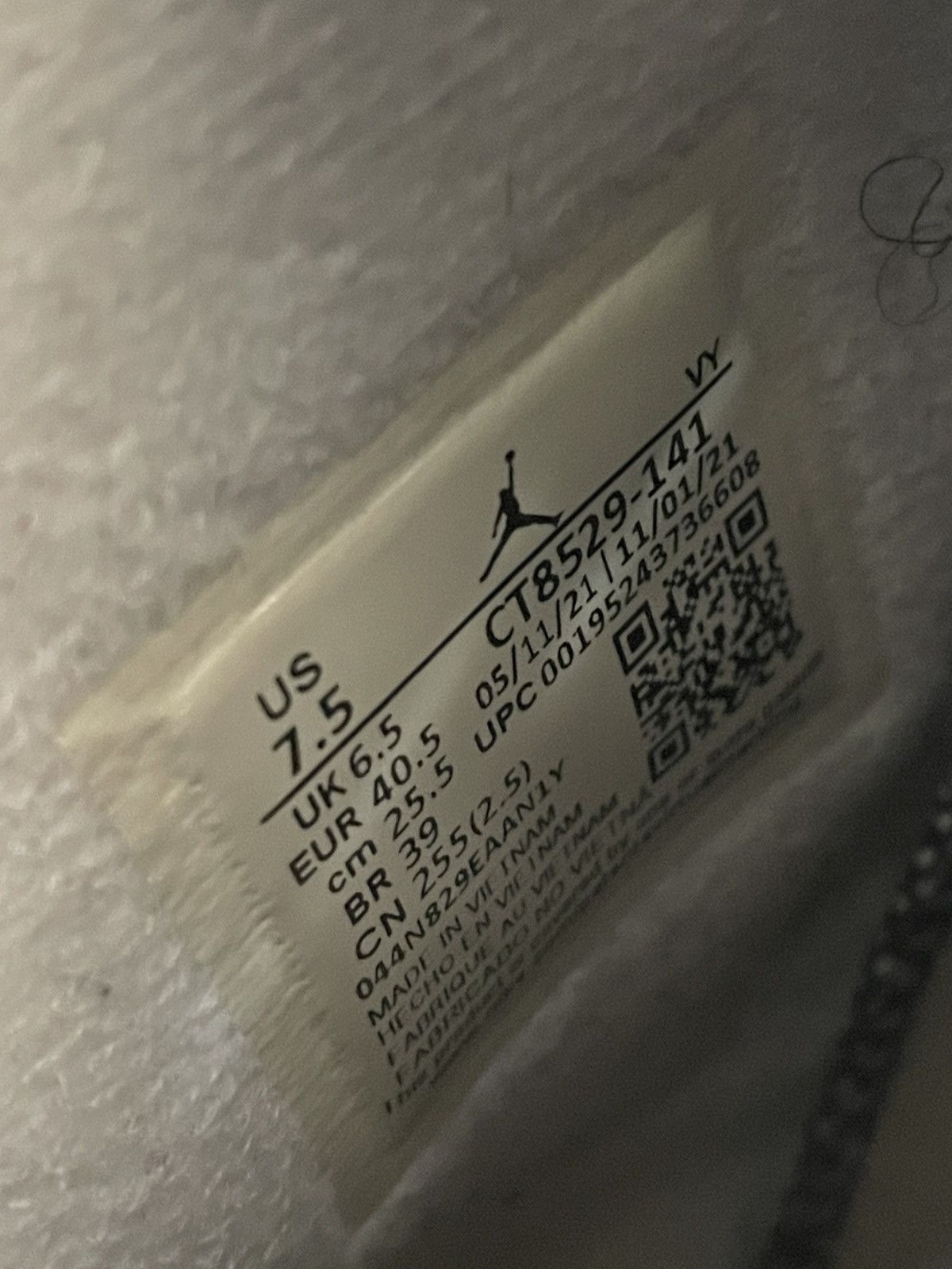 Jordan Brand Jordan 6 Midnight Navy 2022 Size US 7.5 / EU 40-41 - 8 Thumbnail