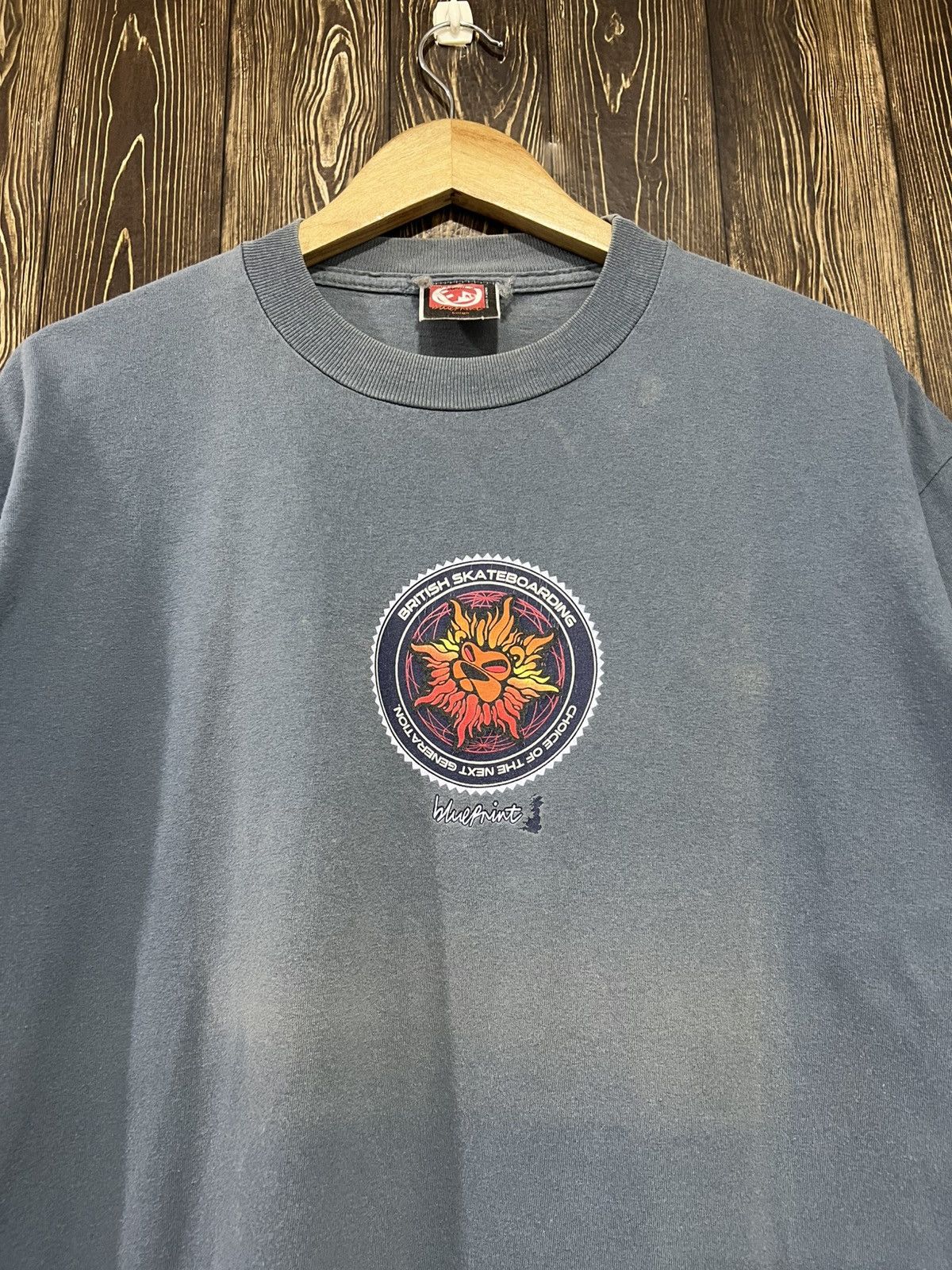 Vintage Vintage 90s British Skateboards Rare Tshirt Size US L / EU 52-54 / 3 - 2 Thumbnail