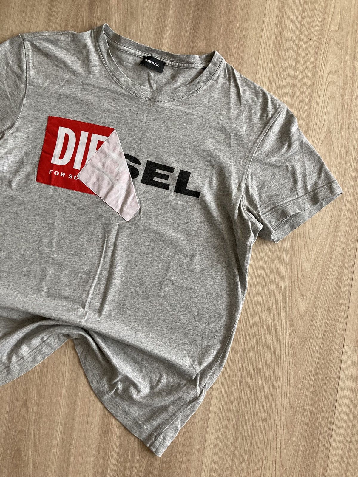 Diesel Vintage Diesel Big Logo T-shirt Size US S / EU 44-46 / 1 - 3 Thumbnail