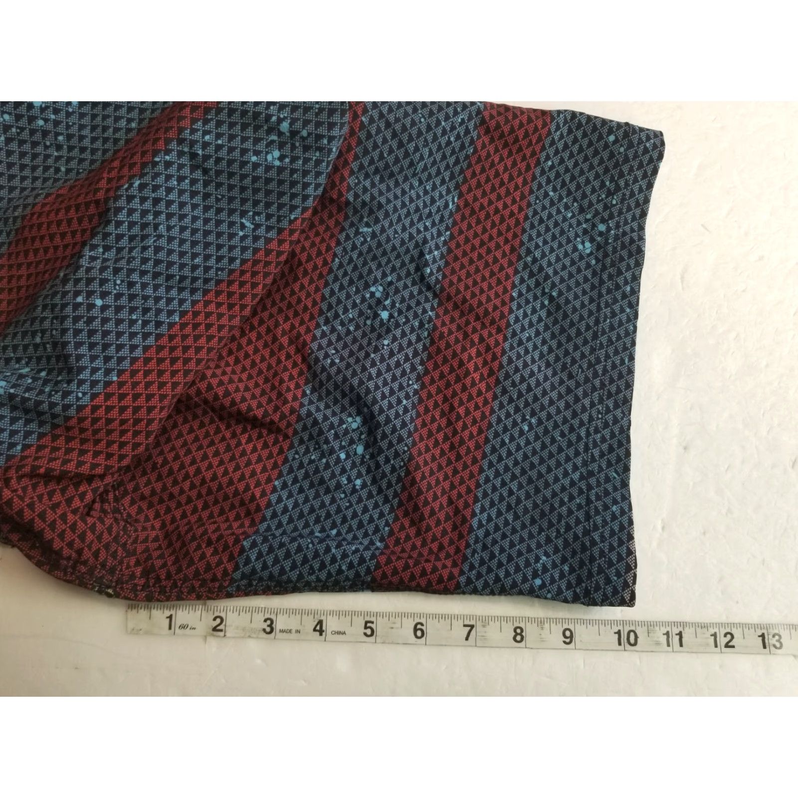 Swims Maui and Sons Board Shorts Men 32 Multicolor Shark 4 Way Stretch Swim Bottom Lifeguard Recreational Surfing Size US 32 / EU 48 - 6 Thumbnail
