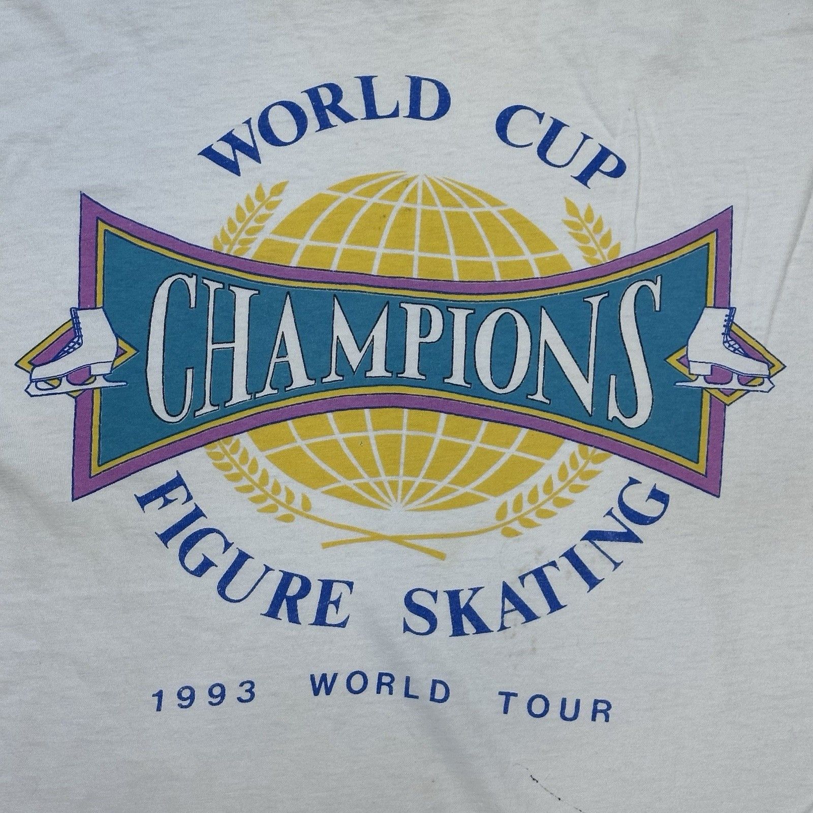Hanes Vintage Figure Skating 1993 World Cup Long Sleeve T-Shirt Size US XL / EU 56 / 4 - 8 Thumbnail