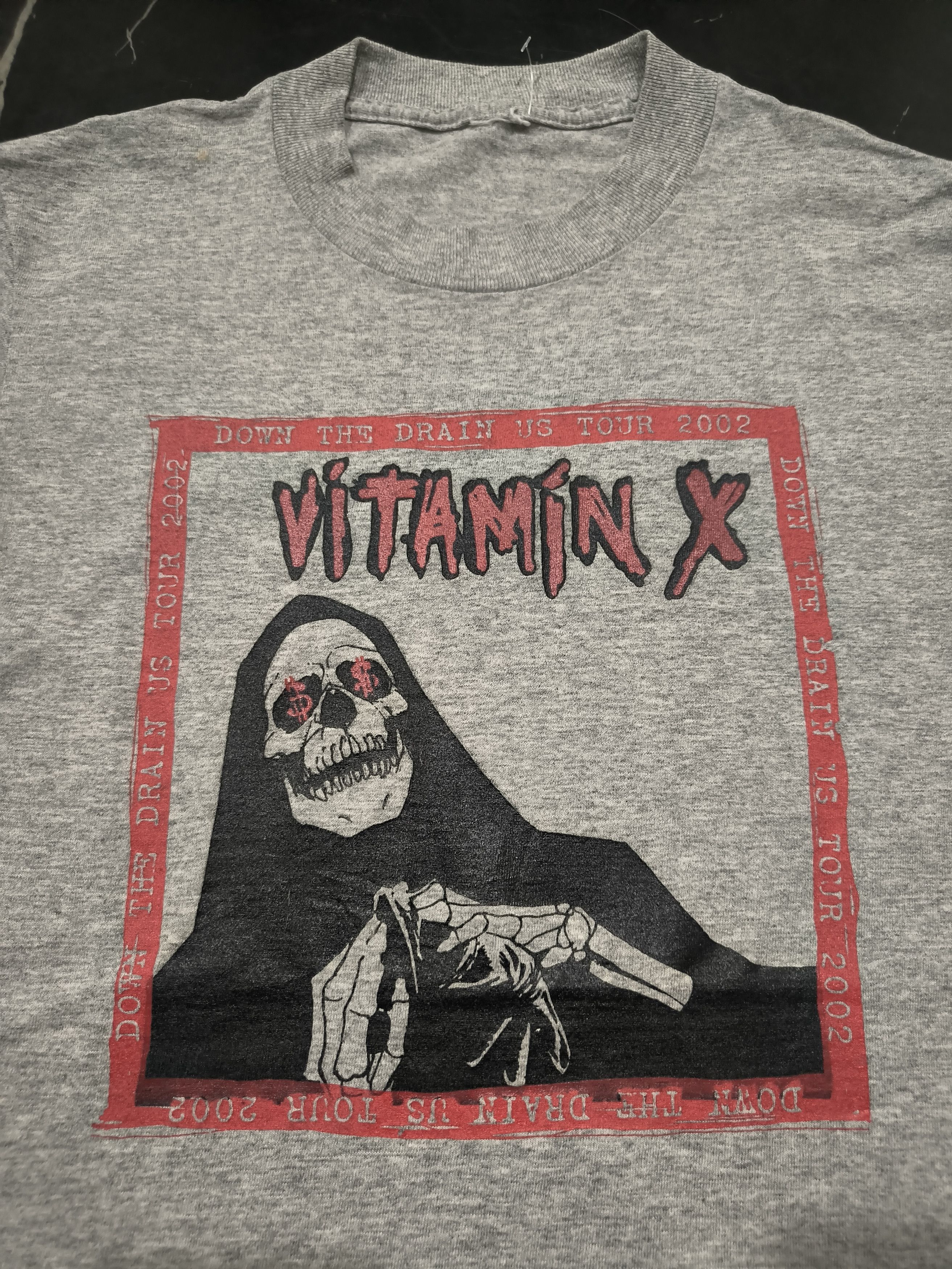 Band Tees Vintage Vitamin X "Dow the drain" 2002 tour t shirt Size US S / EU 44-46 / 1 - 3 Thumbnail