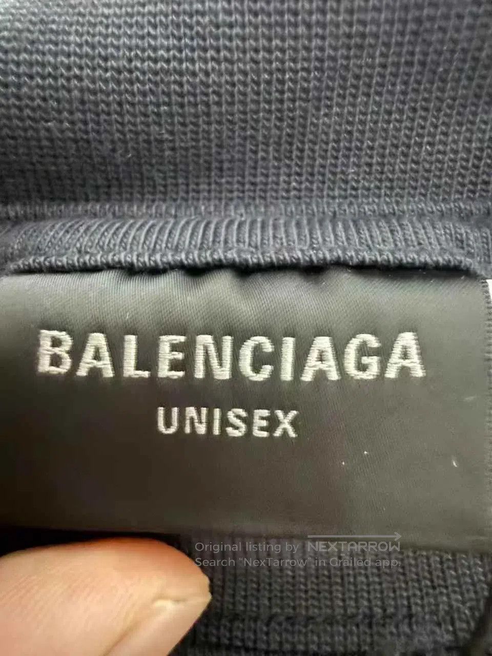Balenciaga Balenciaga Black Patch Distressed Embroidered Logo Short S Size US S / EU 44-46 / 1 - 3 Thumbnail