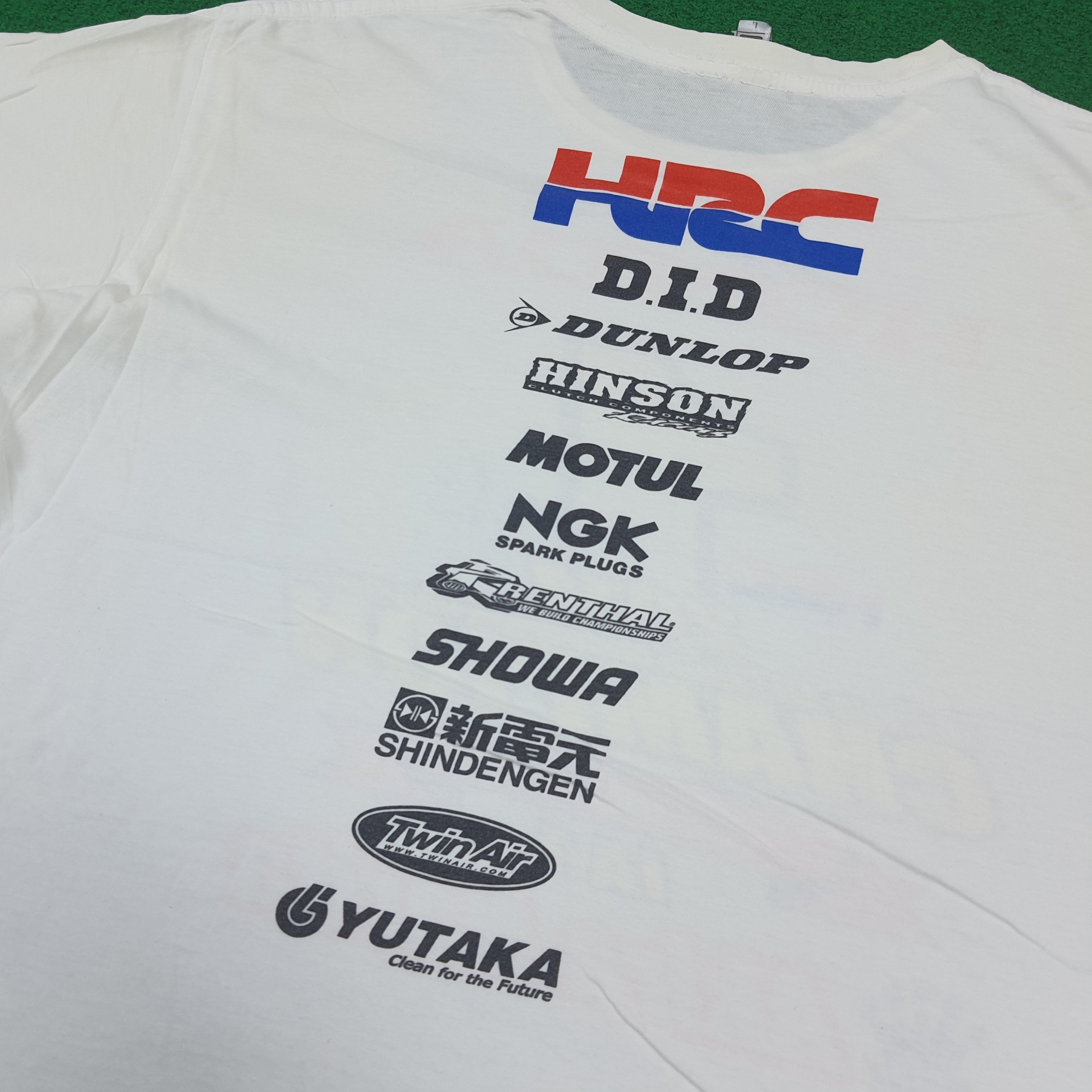 Honda Vintage Akira Narita Honda HRC Racing Tshirt C294N18 Size US L / EU 52-54 / 3 - 4 Thumbnail