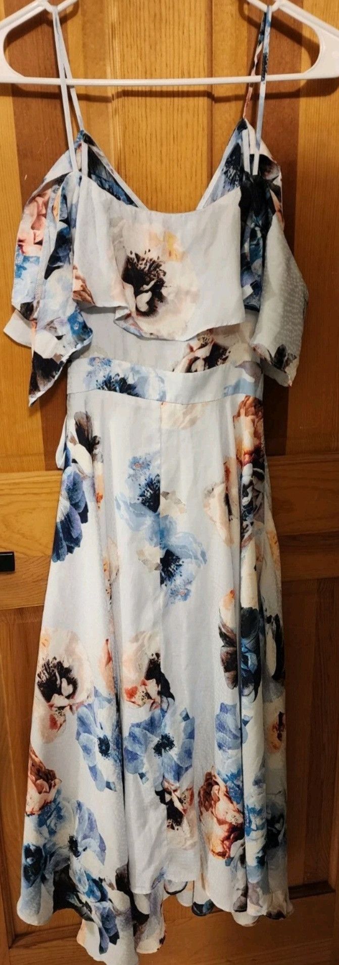 Jennifer Lopez NWOT Jennifer Lopez Floral Maxi Wrap Off Shoulder Dress XS Size XS / US 0-2 / IT 36-38 - 2 Thumbnail