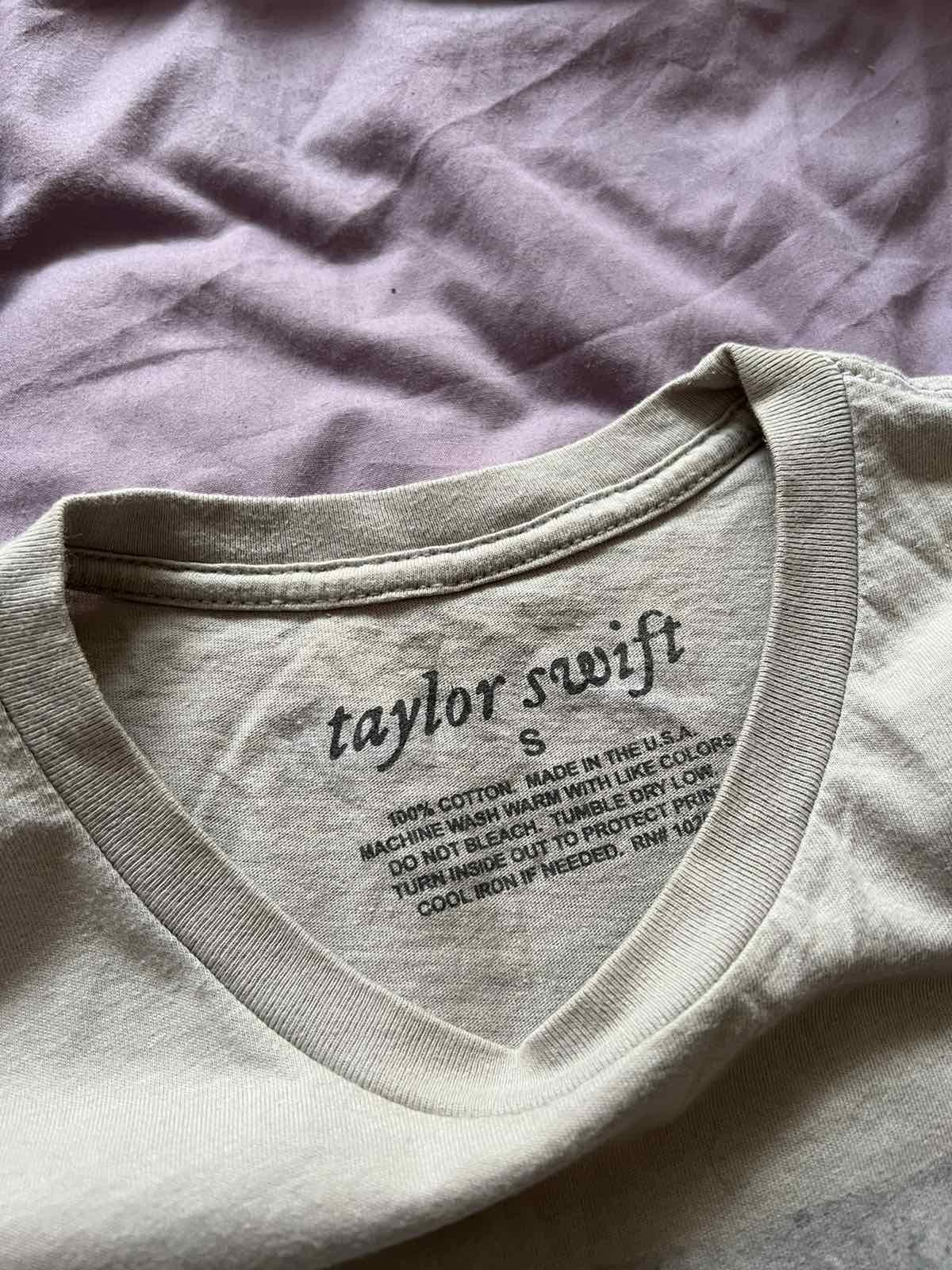 Band Tees taylor swift betty shirt Sz S Size US S / EU 44-46 / 1 - 4 Thumbnail