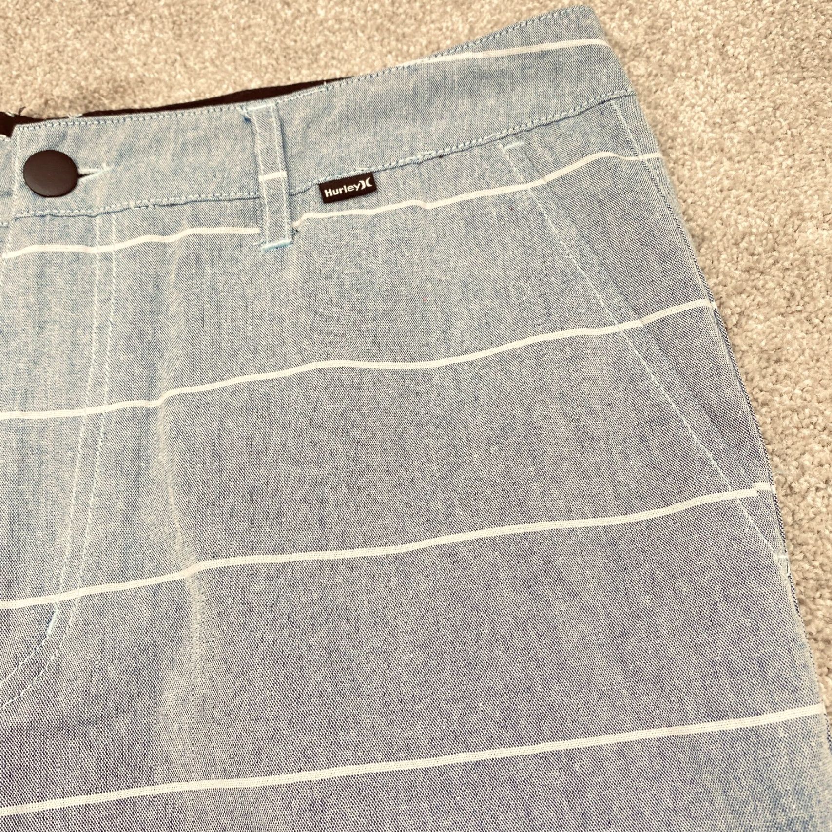 Hurley Hurley Porter Walkshorts Mens 33x9 Blue White Striped Pocket 6659 MWS00005710 Size US 33 - 3 Thumbnail
