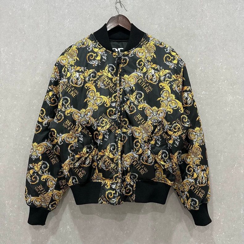 Versace Versace Floral reversible bomber jacket Size US S / EU 44-46 / 1 - 1 Thumbnail