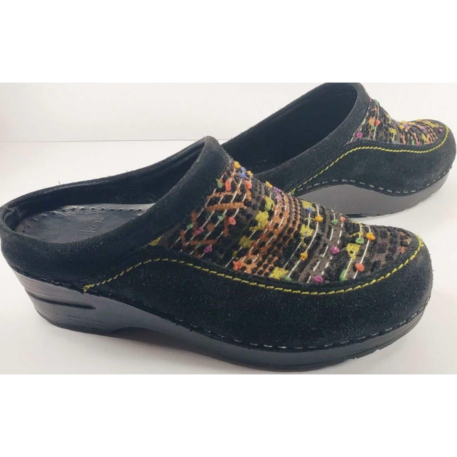 Dansko Dansko Clog Black Suede Multicolored Textile Vamp Women's Platform Sz. 7.5M 38EU Size US 8 / IT 38 - 5 Thumbnail