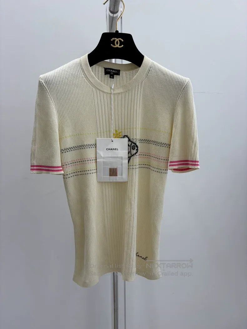 Chanel Chanel Beige little fish knitted short sleeves Size XS / US 0-2 / IT 36-38 - 2 Thumbnail