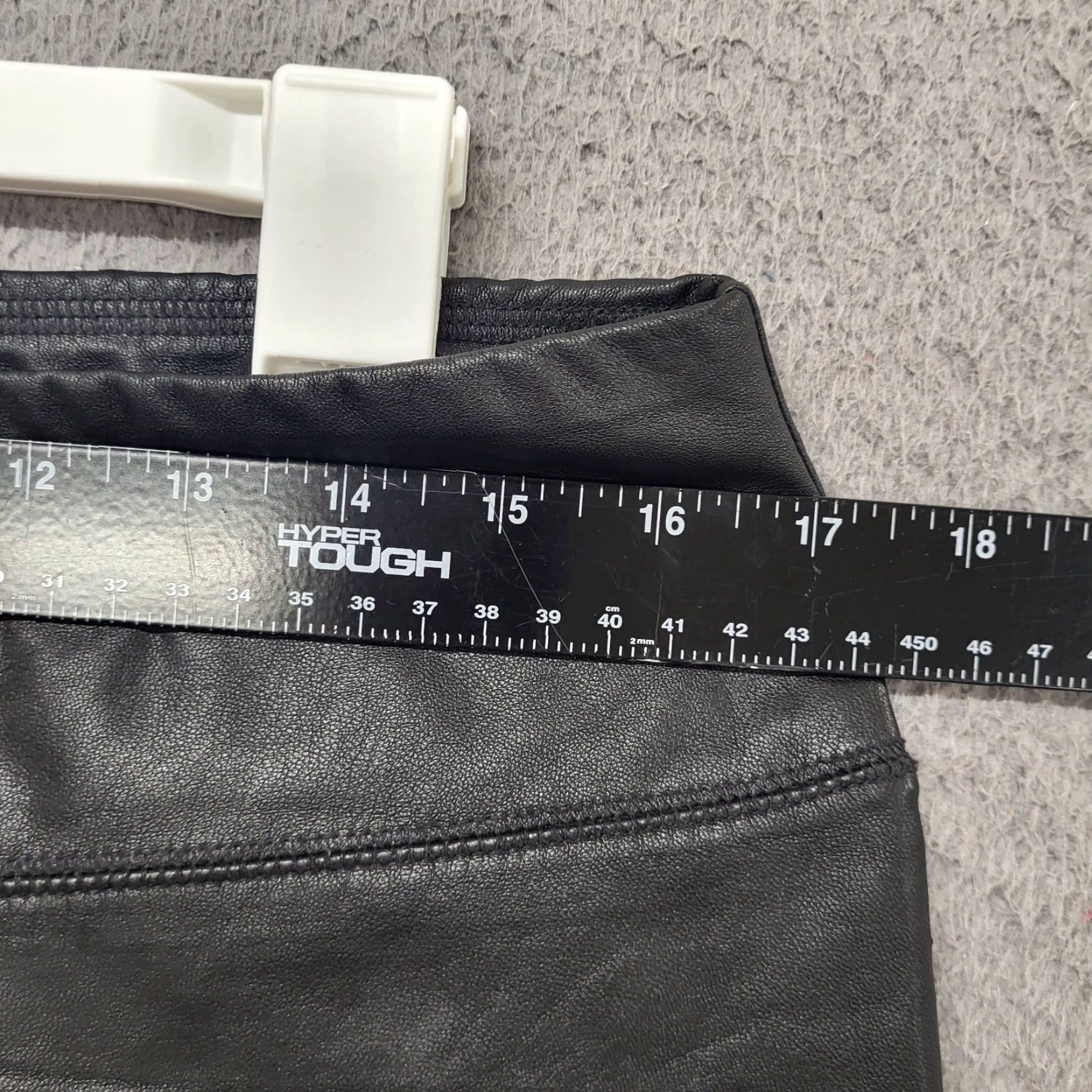 Vintage Wild Fable Pants Womens XL Black Faux Leather Skinny Leggings Elastic Waist Size 40" / US 18 - 7 Thumbnail
