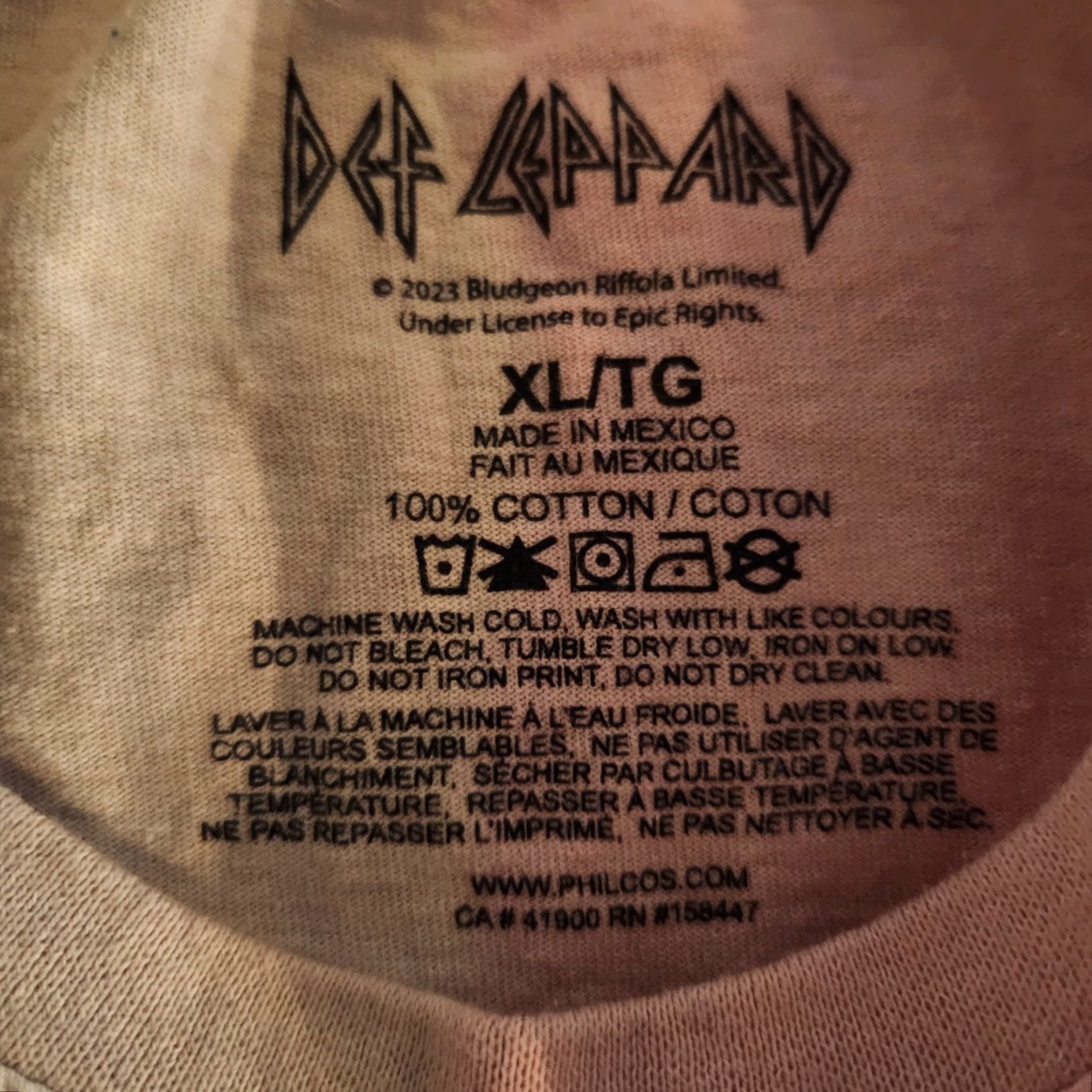 Vintage Def Leppard High N Dry Men's XL T-Shirt Rock 80s Short Sleeve Logo Crew Neck Salmon Cream Two Tone Graphic Print Vintage No N/A Size US XL / EU 56 / 4 - 4 Thumbnail