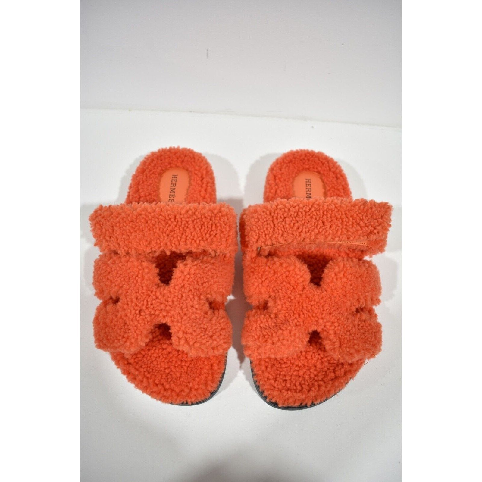 Hermes Hermes Chypre Sandal Teddy Shearling Fur Orange H Logo Size US 7.5 / IT 37.5 - 6 Thumbnail
