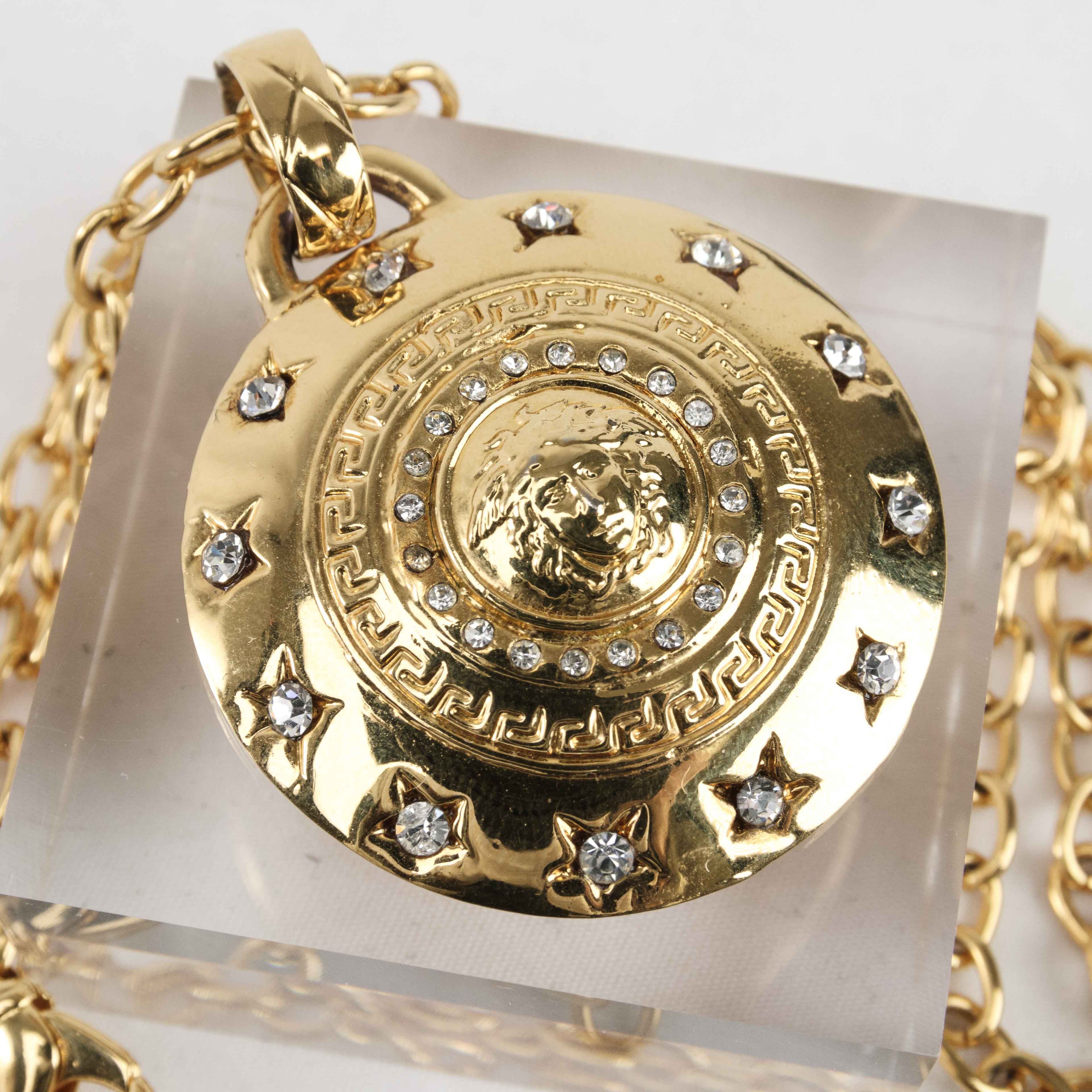 Versace GIANNI VERSACE Gean Never Satha Medusa Necklace Size ONE SIZE - 4 Thumbnail