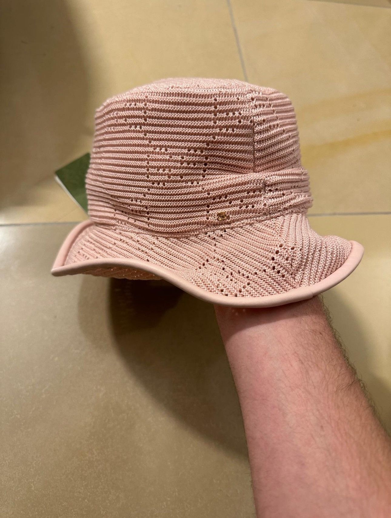 Gucci Light Pink Crochet Bucket Hat P00809456.jpg main image 2