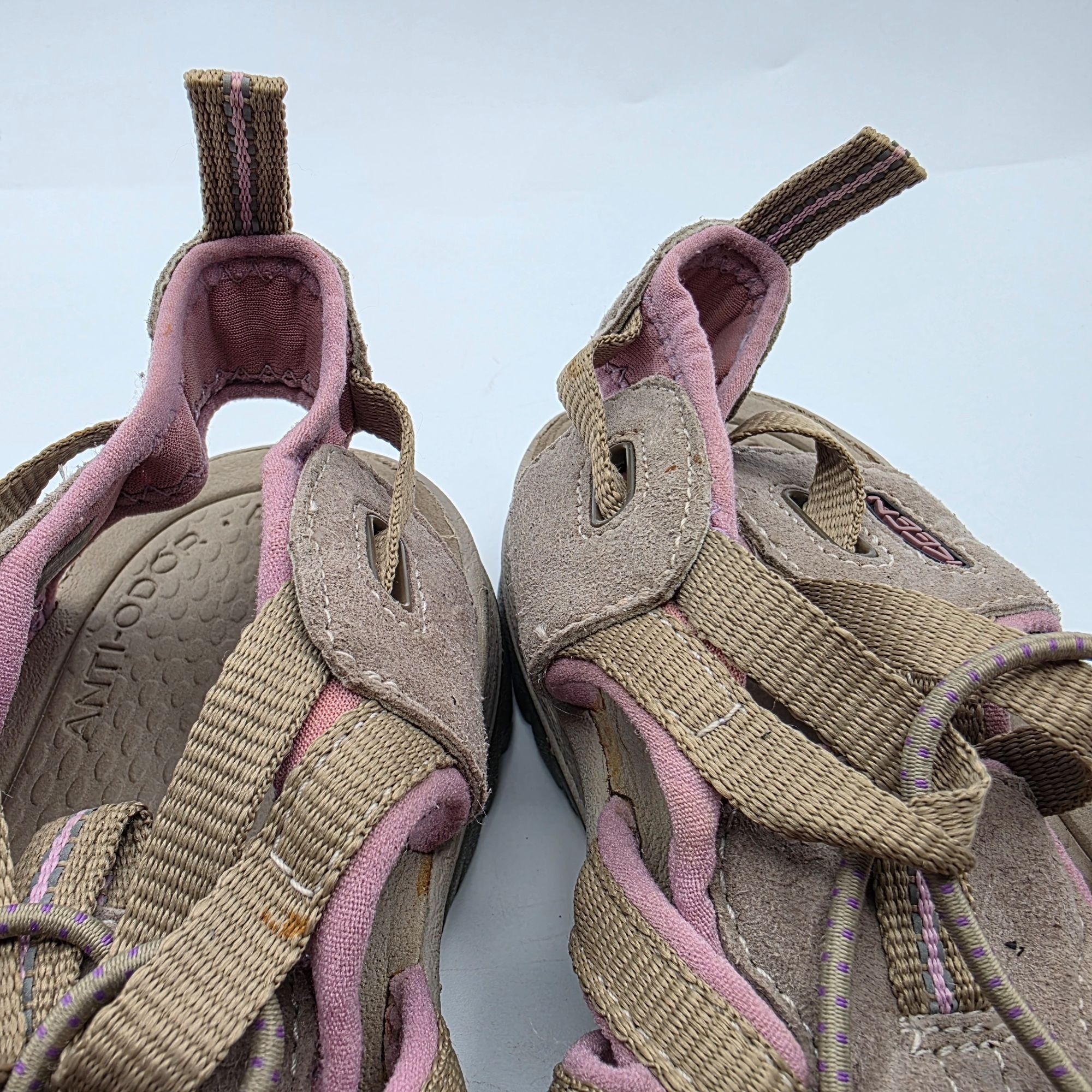 KEEN KEEN Whisper Sandals Womens Size 9.5 Brown Pink Sandals Size US 9.5 / IT 39.5 - 9 Thumbnail
