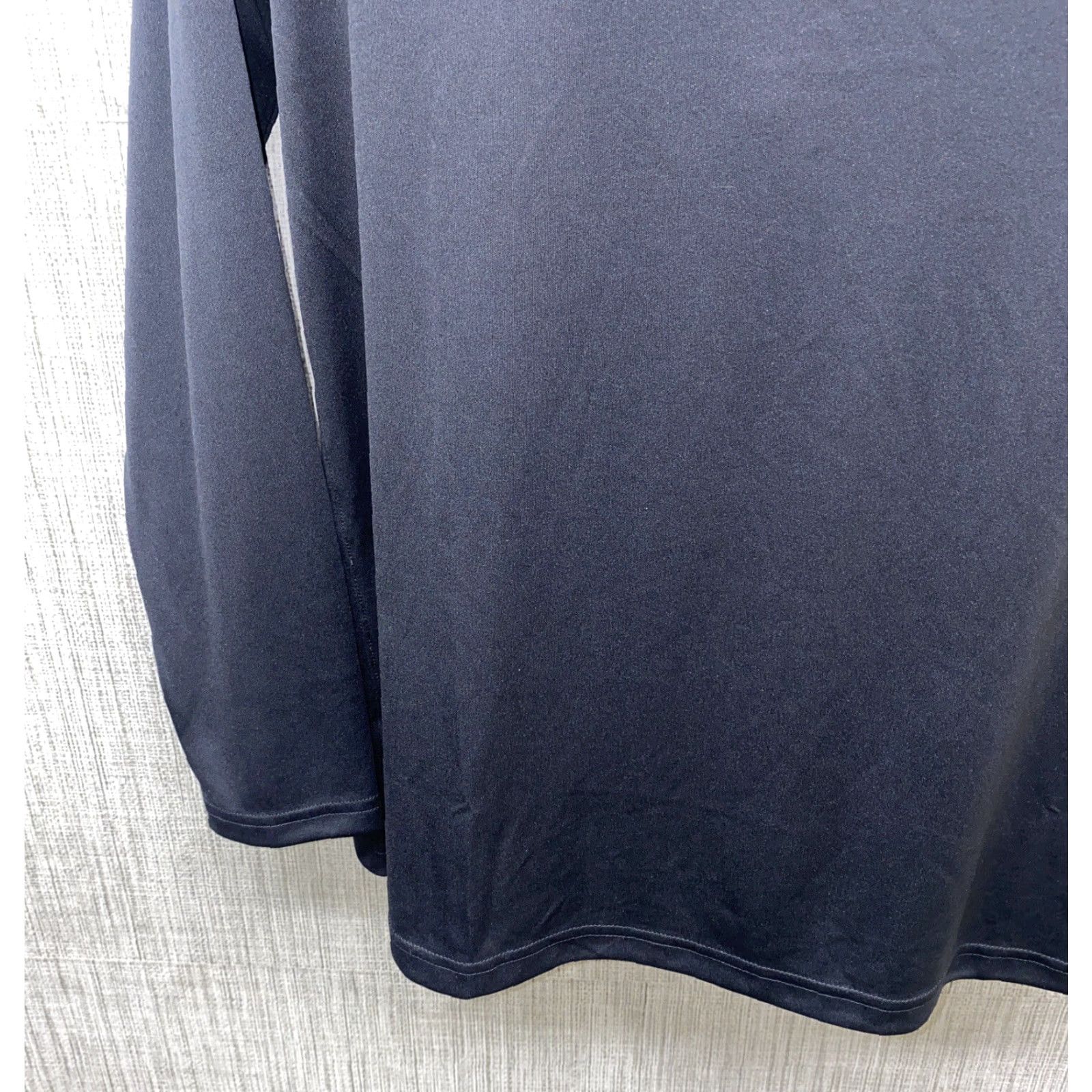 Under Armour Under Armour Velocity 2.0 ¼ Zip Pullover Activewear Mens M Black/Grey 1293946 NEW! Under armour HeatGear Athleisure Casual Slim? Size US M / EU 48-50 / 2 - 4 Thumbnail