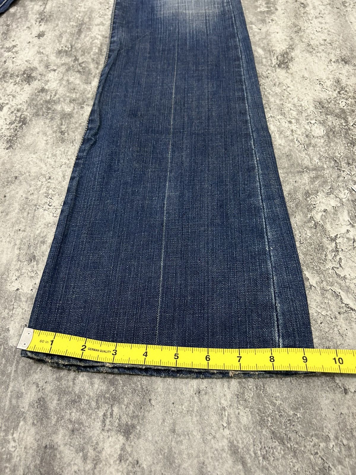 If Six Was Nine × Japanese Brand × Le Grande Bleu (L.G.B.) TBJ Denim Mud Wash Flare Pants Size US 29 - 13 Thumbnail