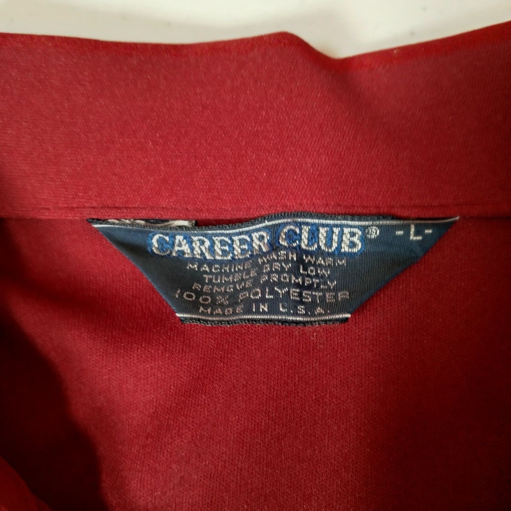 Vintage VINTAGE Career Club Shirt 1970s Grandpacore Mens Long Sleeve Button-Up Collared Maroon Polyester Stretch Regular L Size US L / EU 52-54 / 3 - 6 Thumbnail