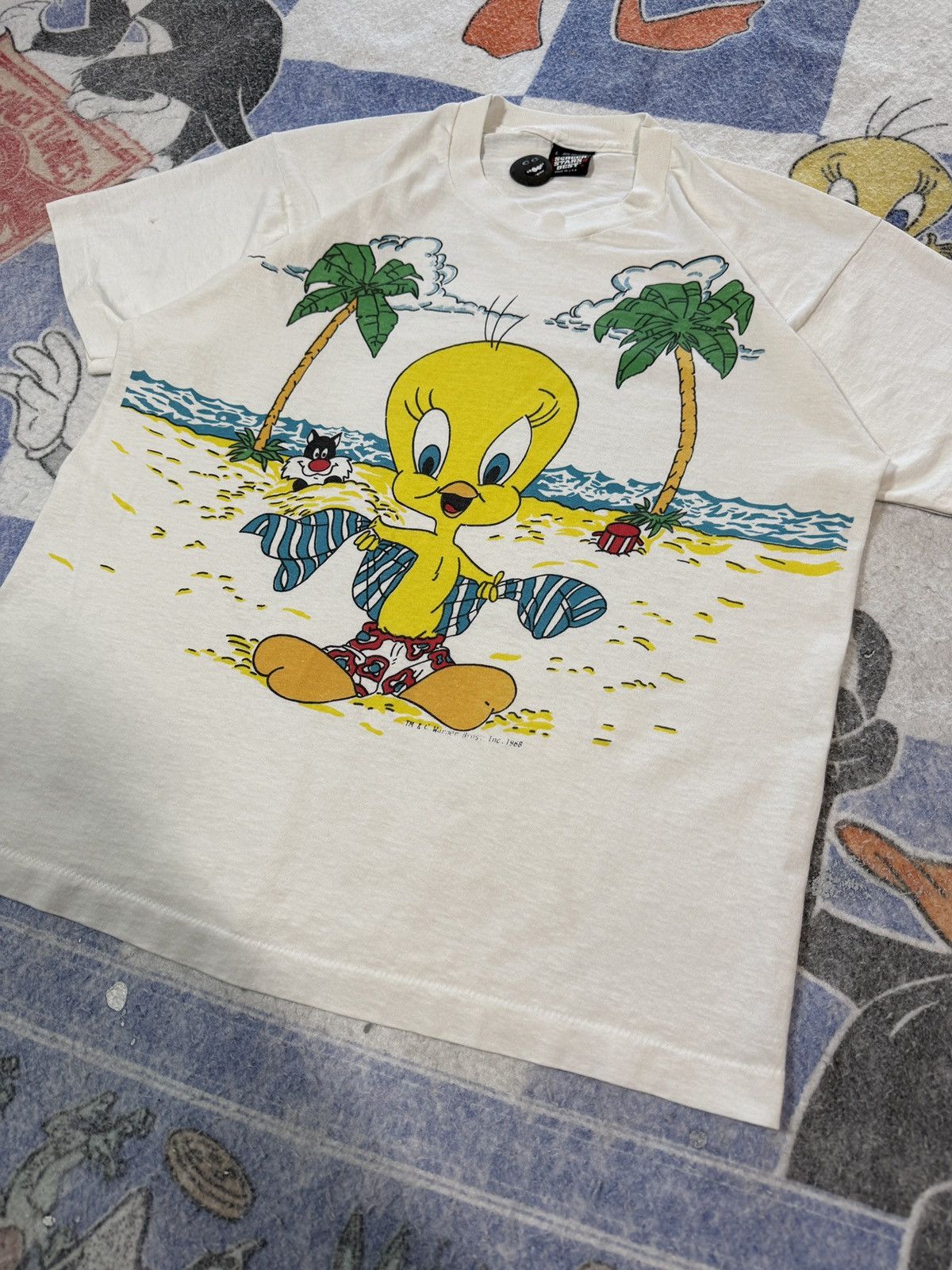 Warner Bros Vintage tweety looney tunes tee Size US L / EU 52-54 / 3 - 2 Thumbnail