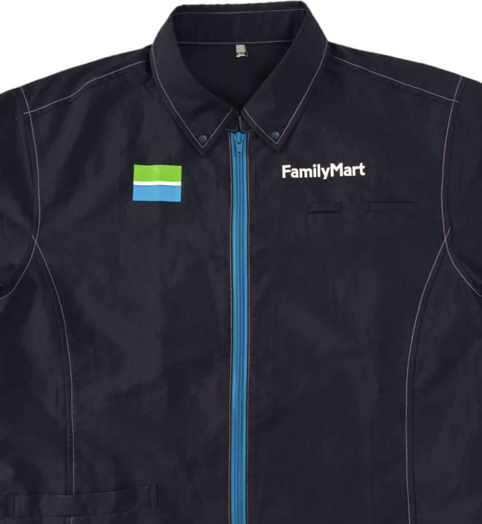 Edition Japan Family Mart Zipper Short Sleeve Shirt Size US M / EU 48-50 / 2 - 2 Thumbnail