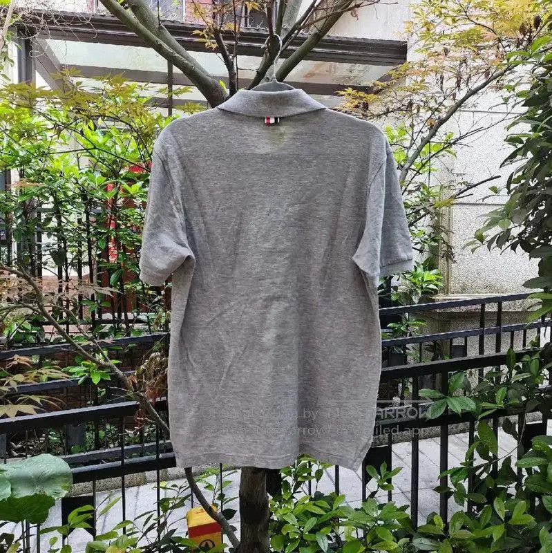 Thom Browne Thom Browne Gray Short-Sleeve Cotton T-Shirt . Size US S / EU 44-46 / 1 - 2 Thumbnail