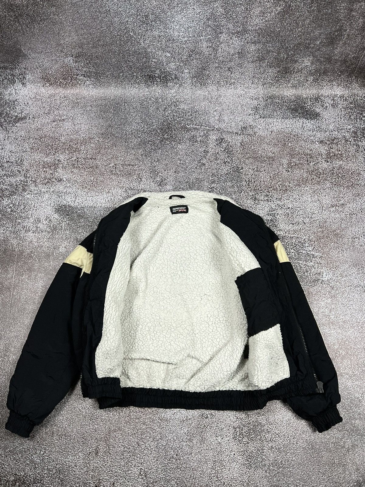 Represent Clo. Represent Shell Sherpa Nylon Black Bomber Jacket Size US M / EU 48-50 / 2 - 7 Thumbnail