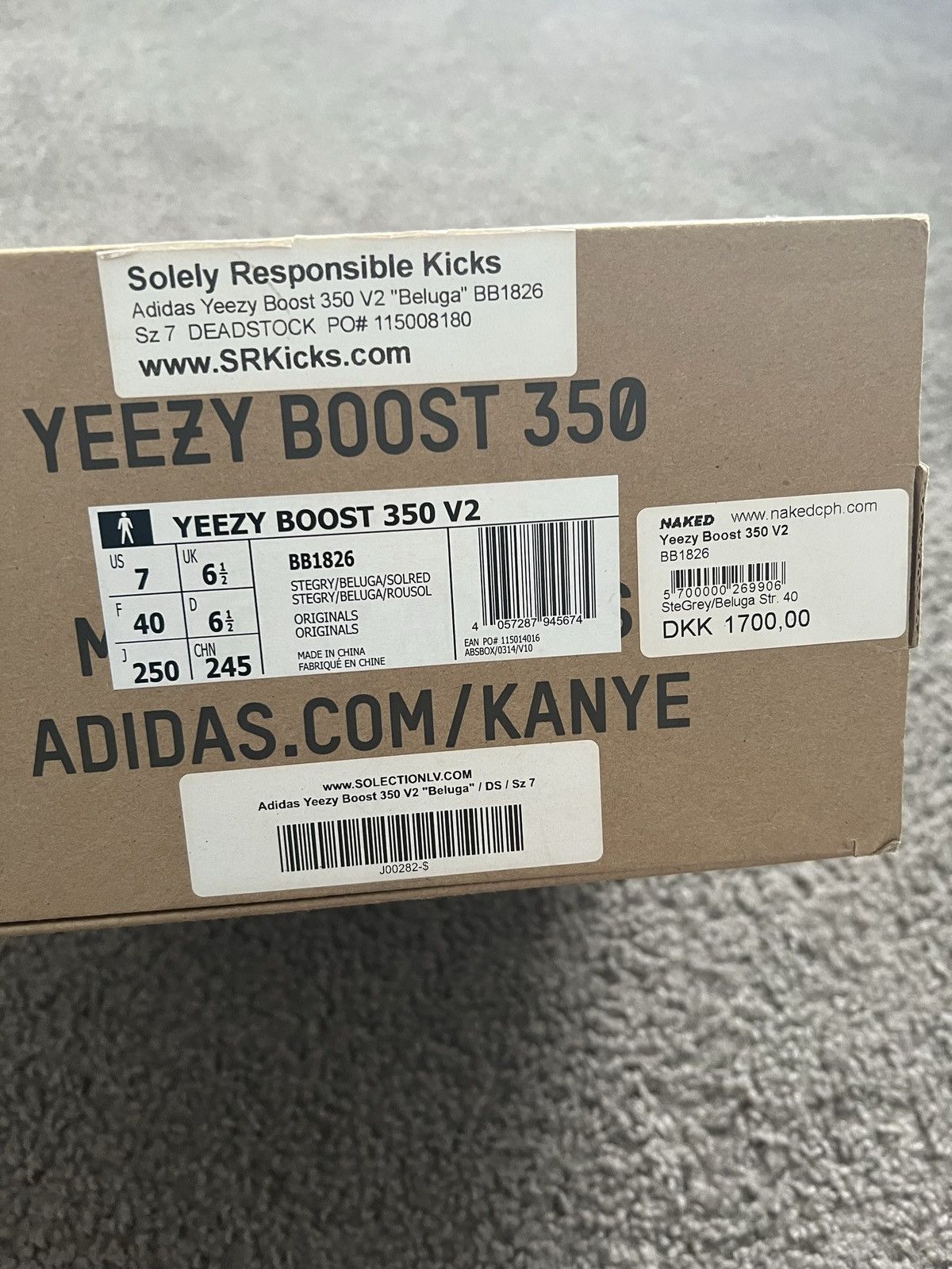 Adidas YEEZY BOOST 350 V2 OG Beluga Size US 7 / EU 40 - 5 Thumbnail