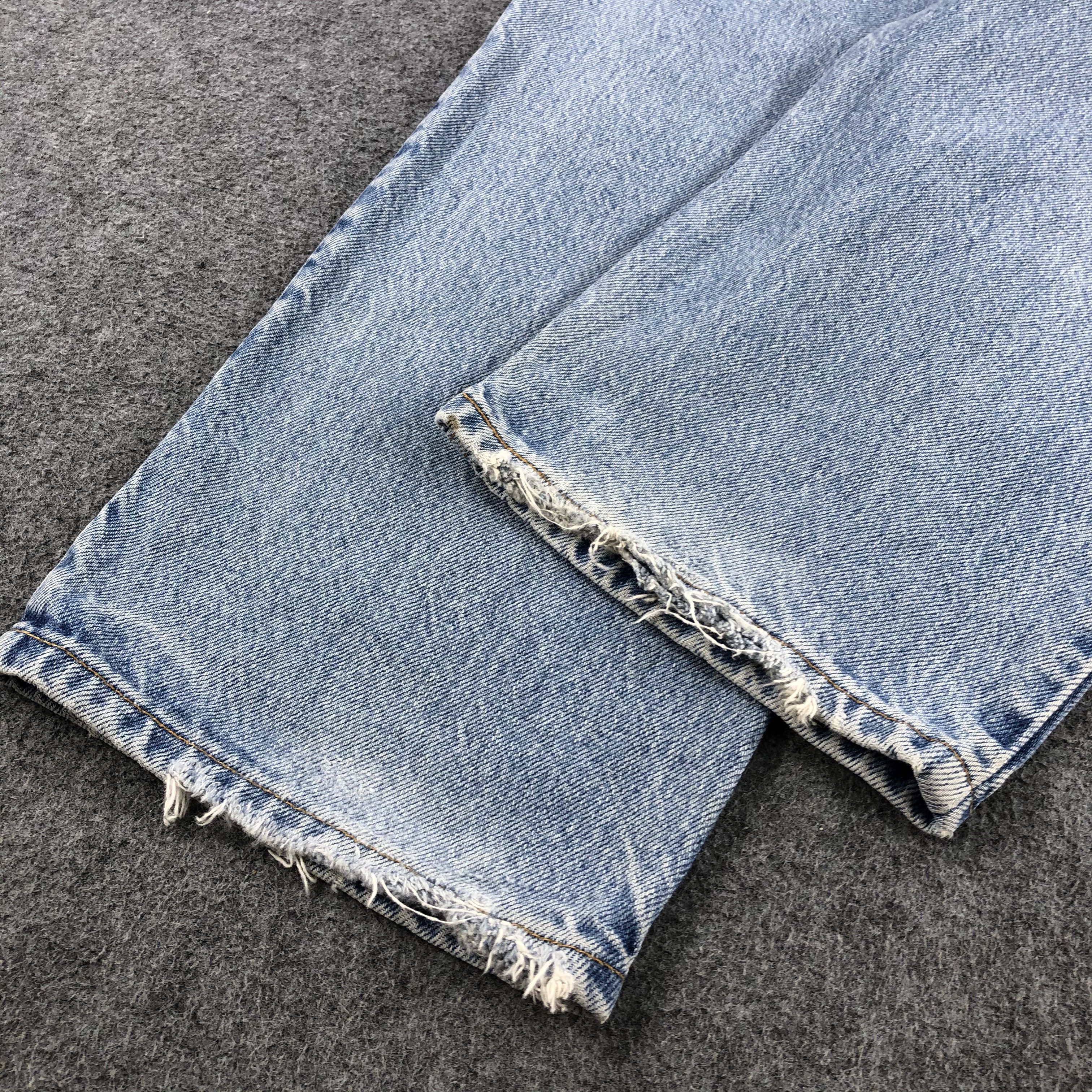 Levi's 90s Vintage Light Wash Levis Jeans-J2000 Size US 34 / EU 50 - 6 Thumbnail