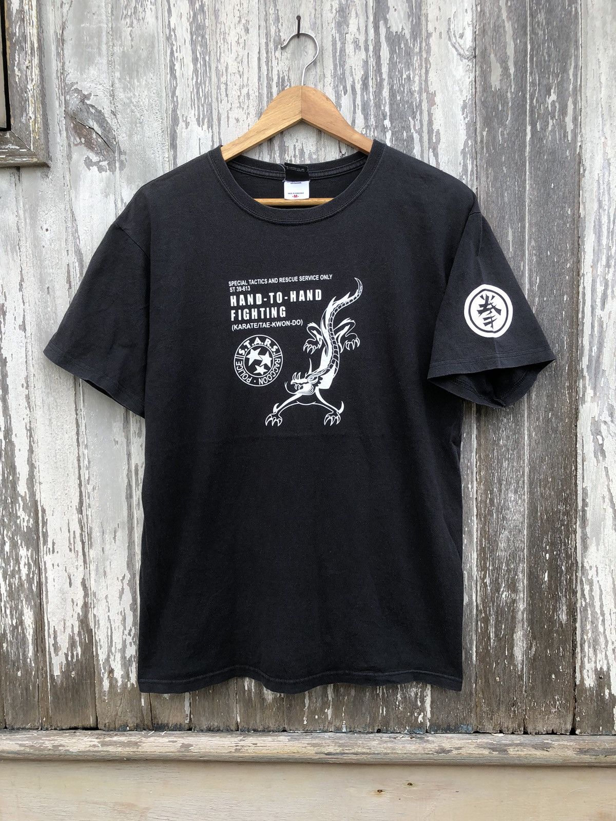 Japanese Brand × Vintage Vintage Sunfaded Biohazard X STARS DRAGON Tee Size US M / EU 48-50 / 2 - 1 Thumbnail