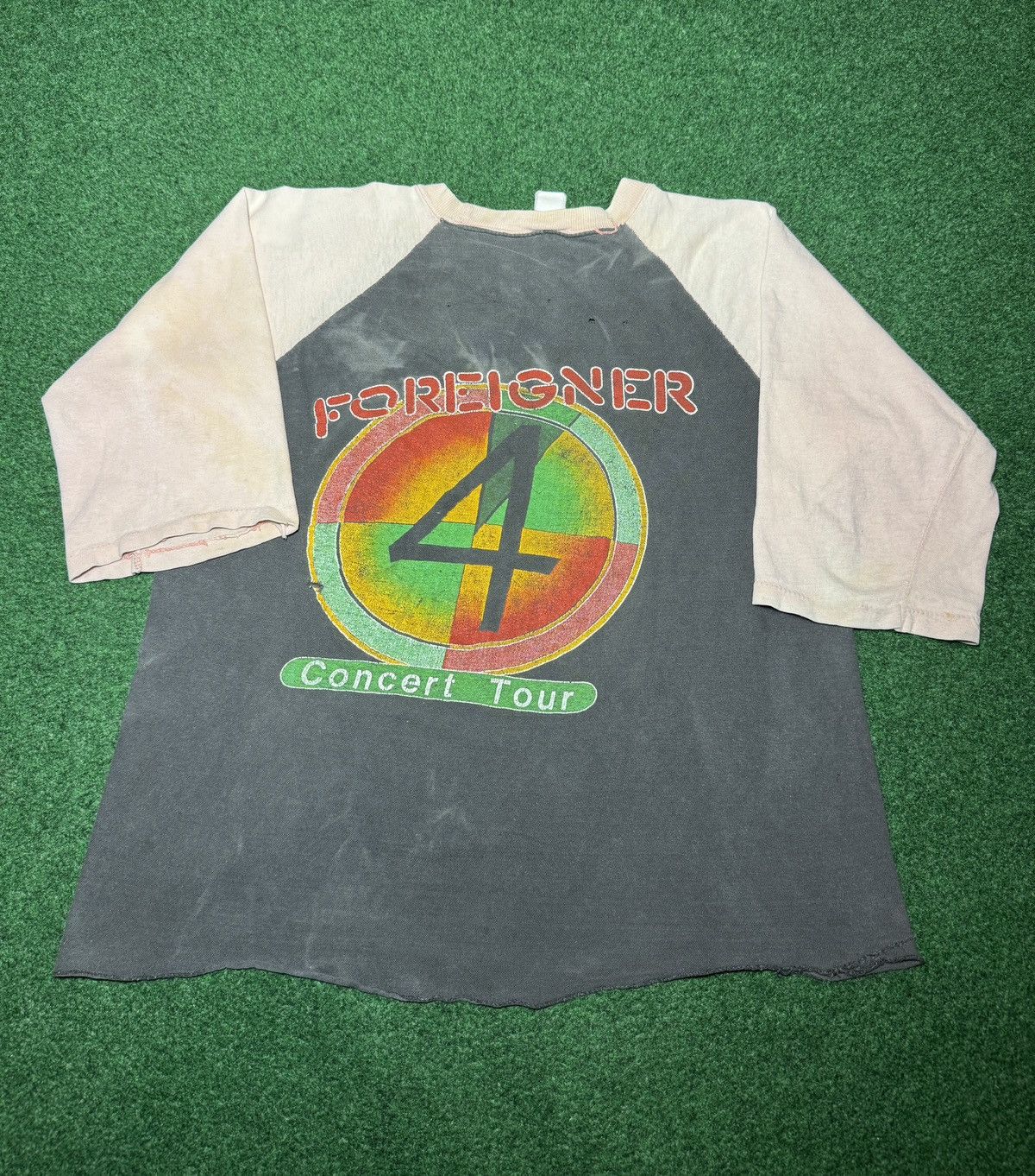 Band Tees Foreigner Vintage Raglan Concert 70s 80s 19x22 Band T Shirt Size US XS / EU 42 / 0 - 3 Thumbnail