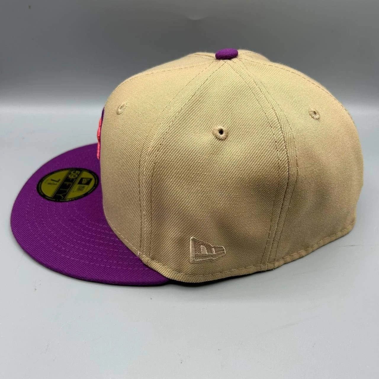 New Era Chicago Cubs Hat Men 7 3/8 Beige Purple MLB Fitted Cap New Size ONE SIZE - 7 Thumbnail