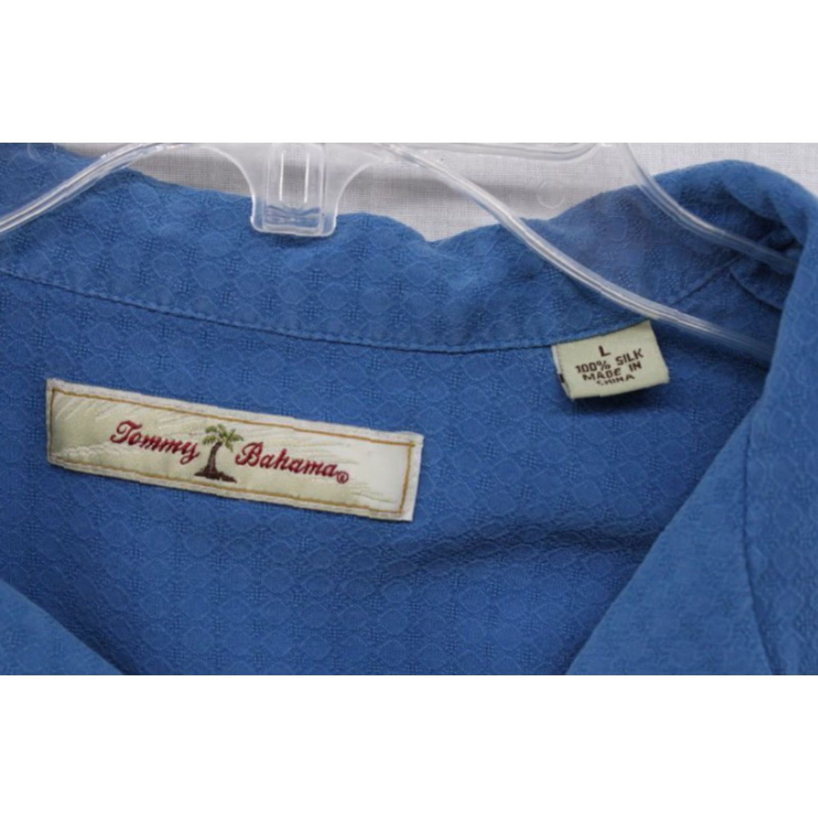 Tommy Bahama Tommy Bahama Shirt Men's Large Blue Retro Diamond Embroidery Textured Vacation Shirt Size US L / EU 52-54 / 3 - 6 Thumbnail