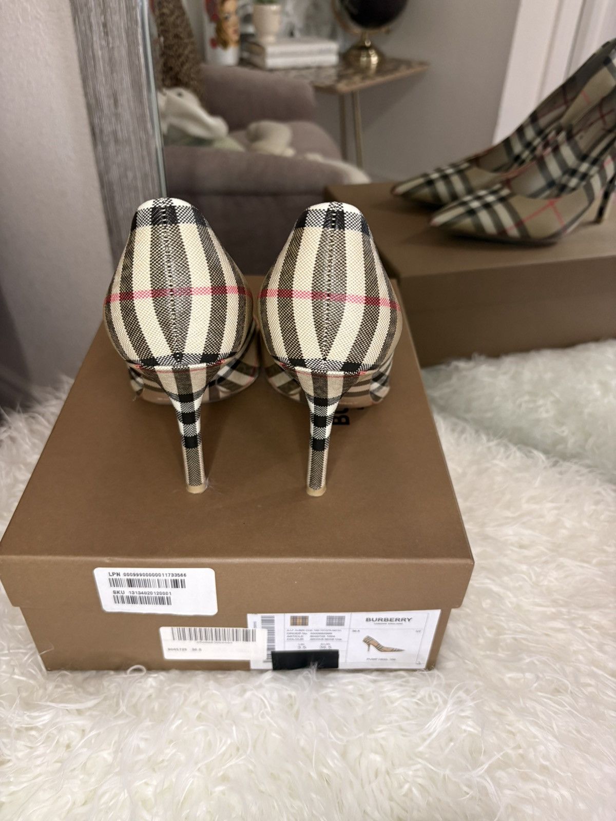 Burberry Burberry London archive beige check heel Size US 5.5 / IT 35.5 - 6 Thumbnail