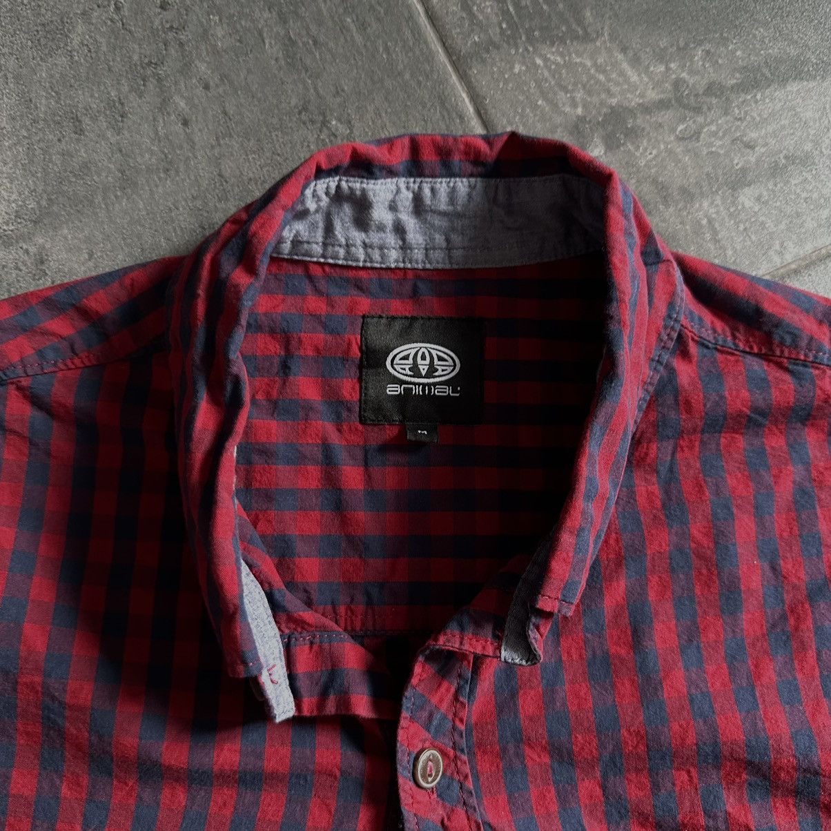 Vintage Vintage Japanese Style Animal Shirt Skate Wear Button Up Y2K Size US M / EU 48-50 / 2 - 8 Thumbnail
