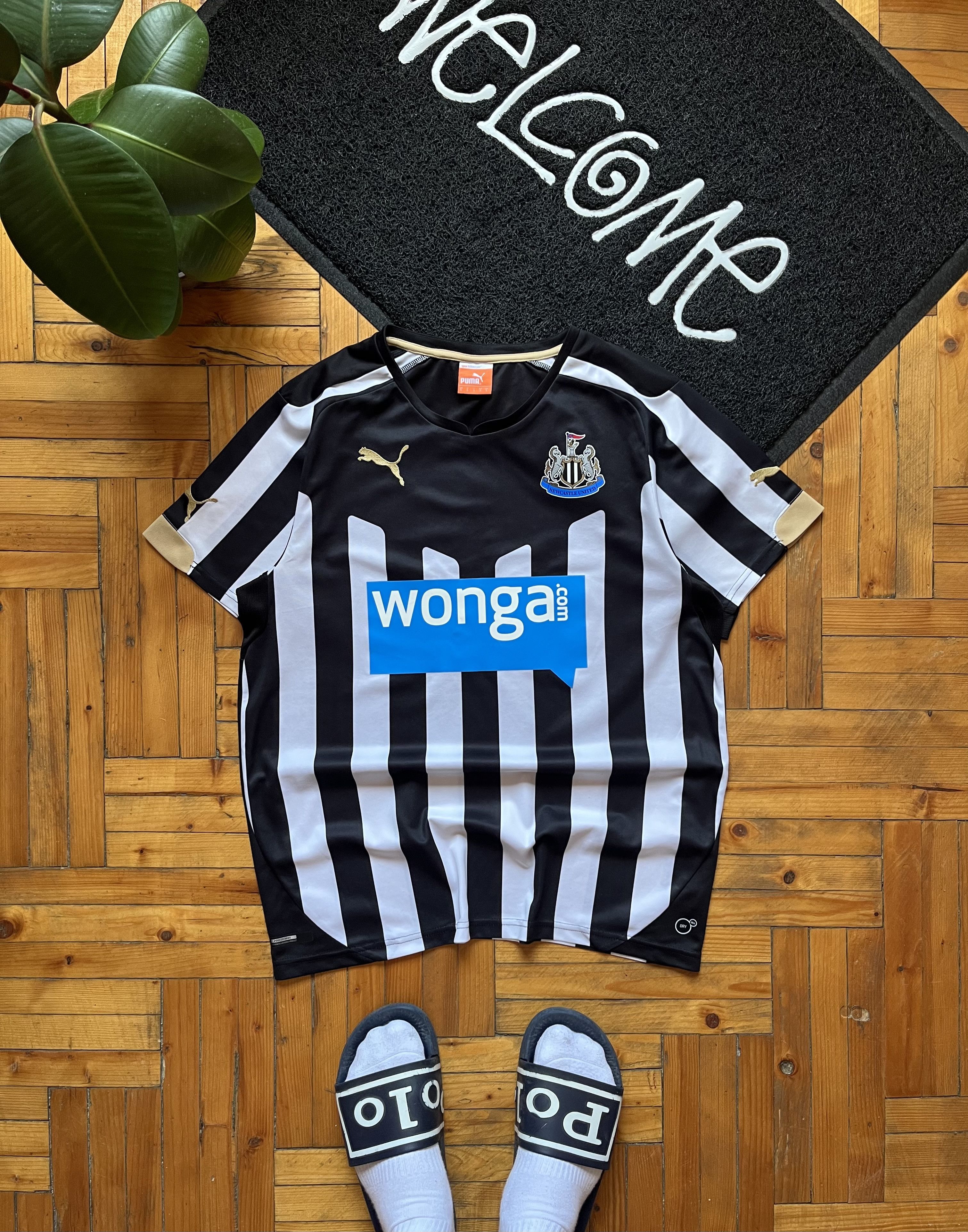 Newcastle United Puma Football Shirt Soccer Jersey 2014/15