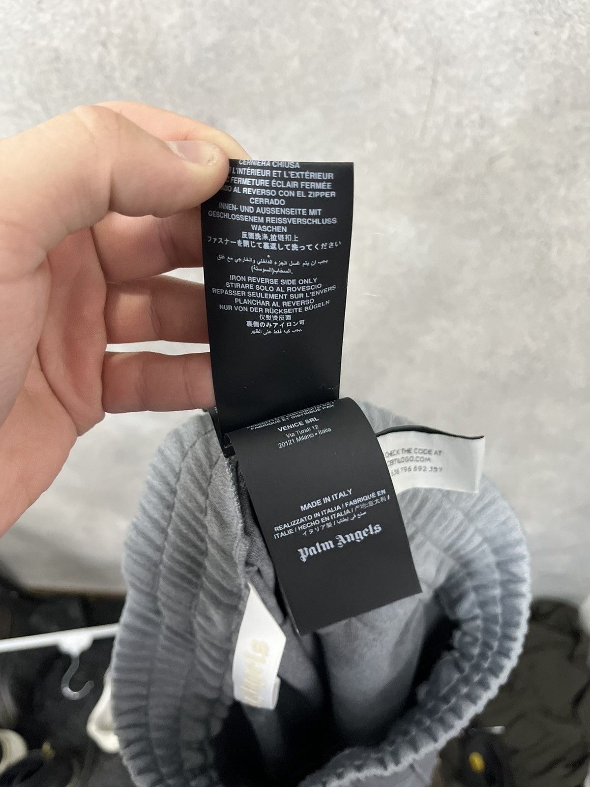 Palm Angels Palm Angels Sweatpants Size US 26 / EU 42 - 15 Thumbnail