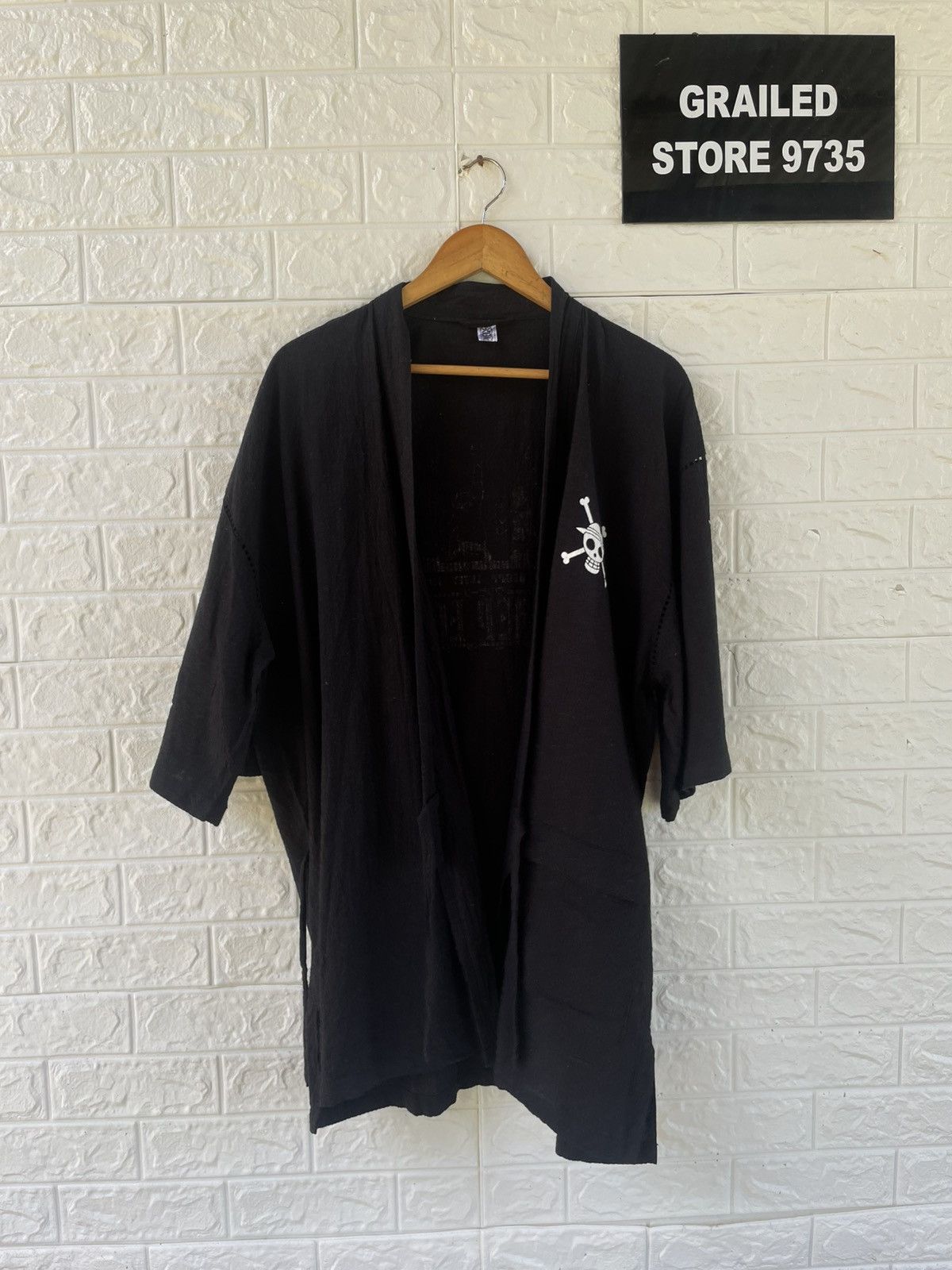 Japanese Brand × One Piece × Vintage One Piece Anime Kimono Size US L / EU 52-54 / 3 - 1 Thumbnail
