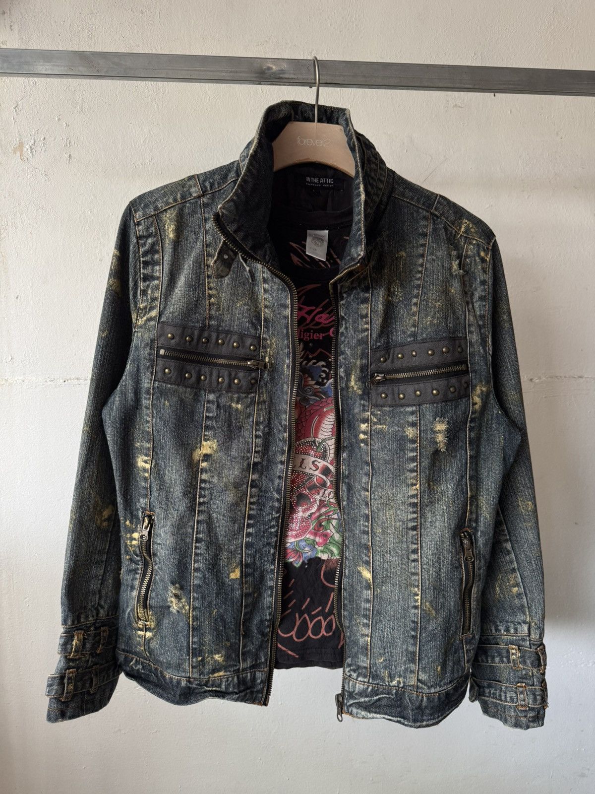If Six Was Nine 2000s in the attic distressed studded bondage denim jacket Size US L / EU 52-54 / 3 - 3 Thumbnail