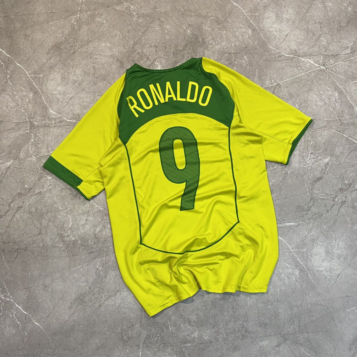 Vintage RONALDO ! VINTAGE NIKE BRAZIL TEE SOCCER JEERSEY NATION 00s Size US S / EU 44-46 / 1 - 1 Thumbnail