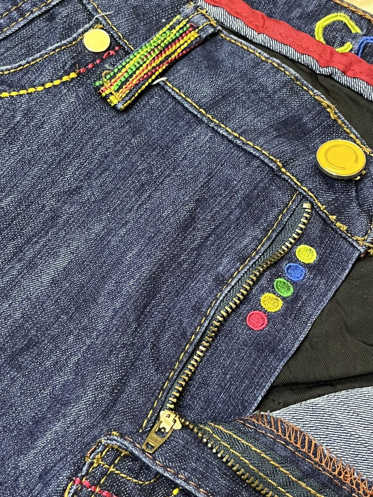 Coogi COOGI AUSTRALIA EMBROIDERY RASTA LOGO JEANS Size US 35 - 13 Thumbnail